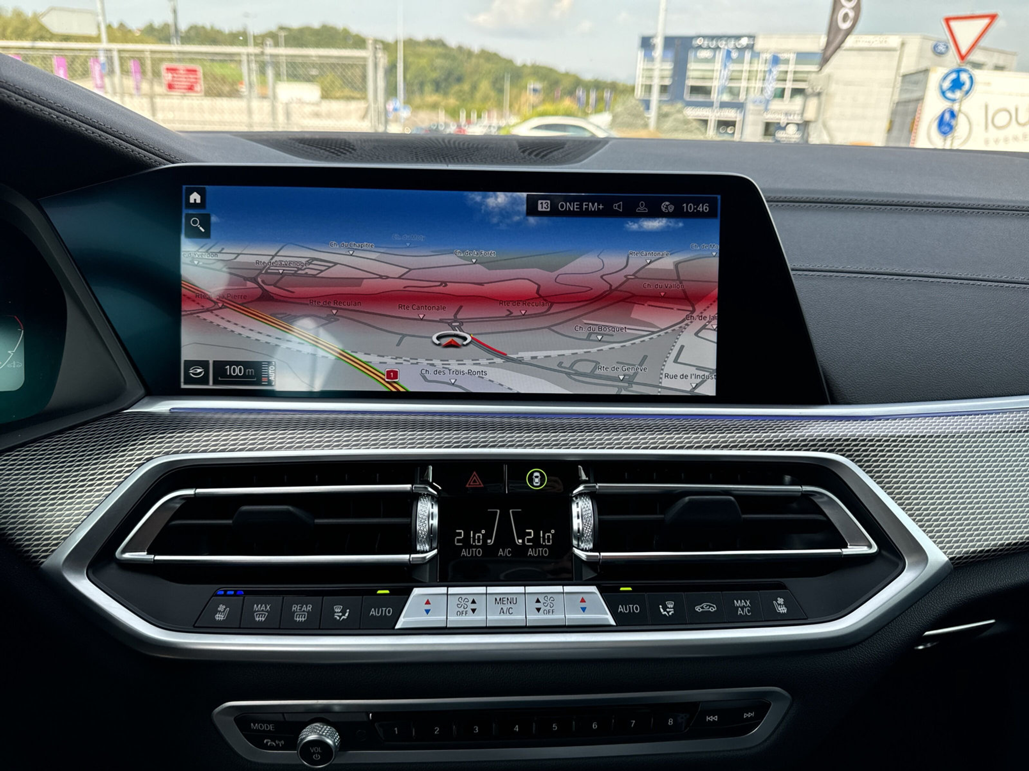 listing desktop thumbnail image 10