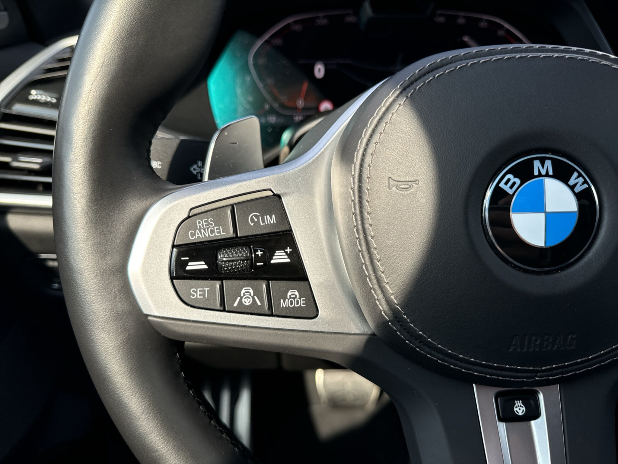 listing desktop thumbnail image 14