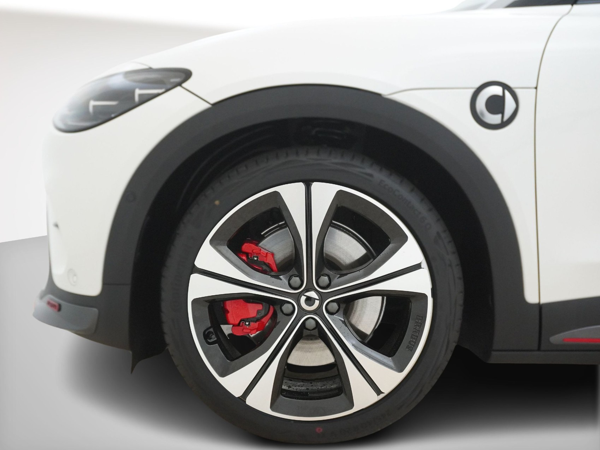 listing desktop thumbnail image 9