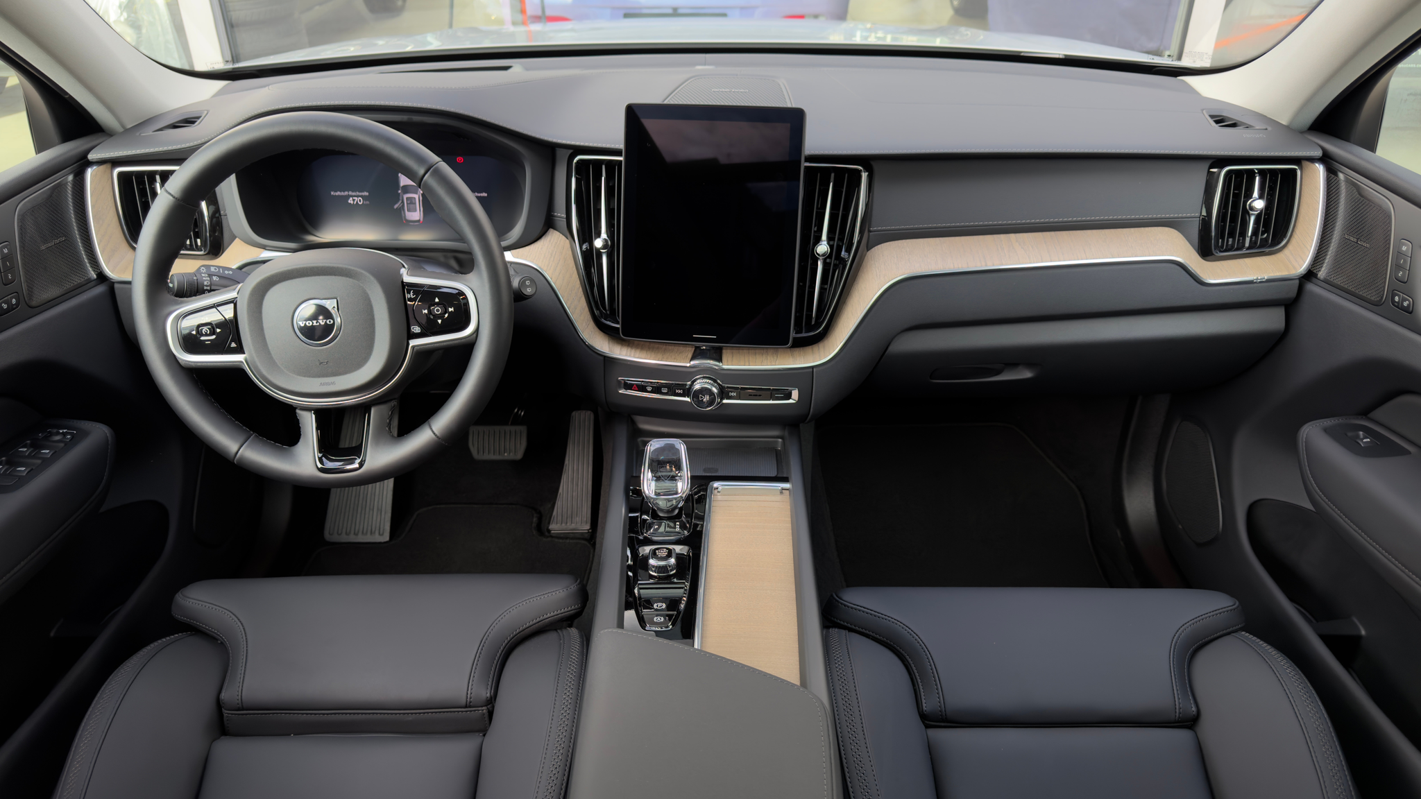 listing desktop thumbnail image 7