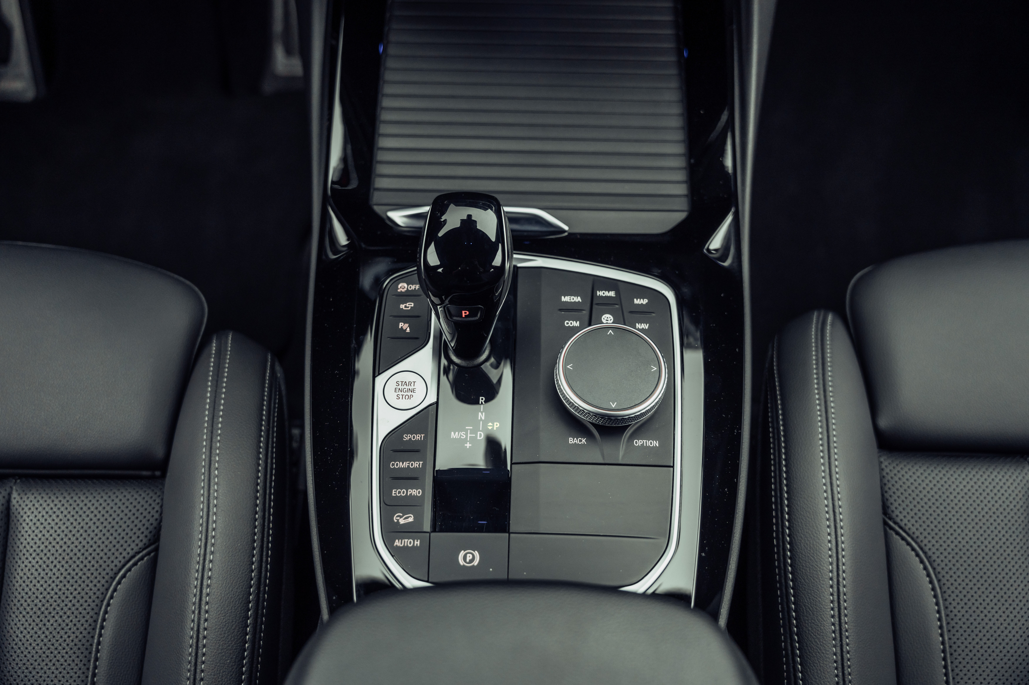 listing desktop thumbnail image 11