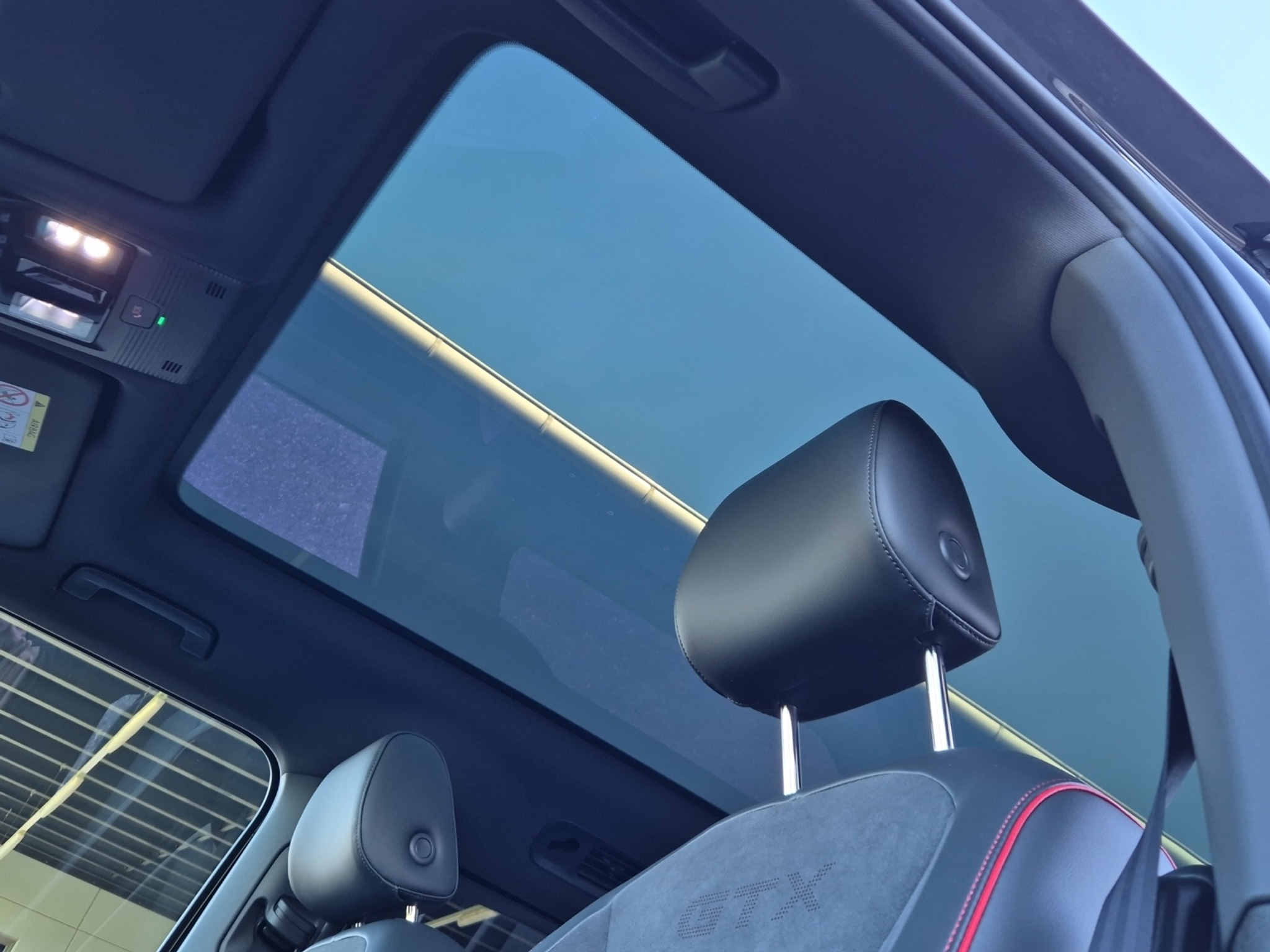 listing desktop thumbnail image 9