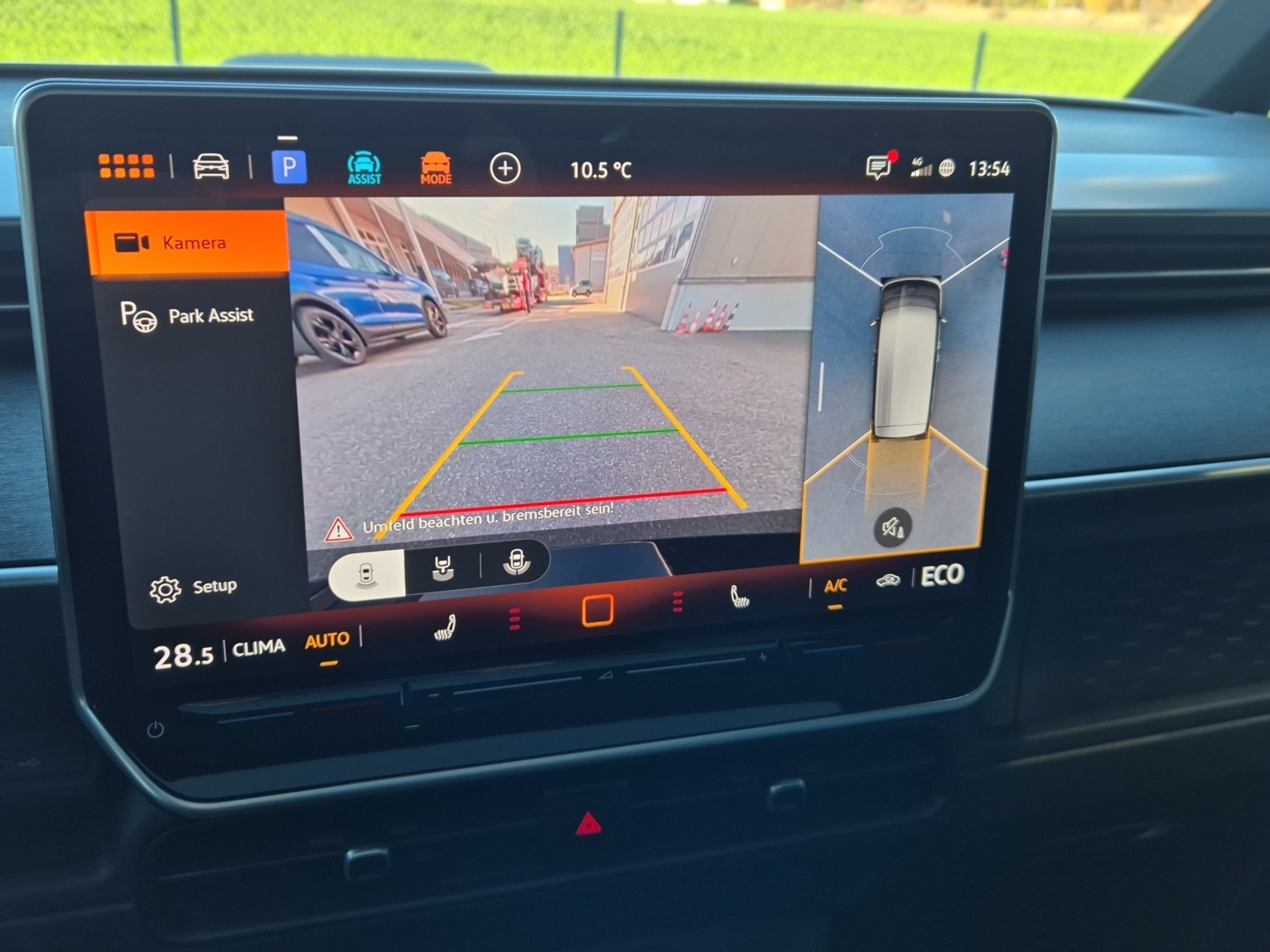 listing desktop thumbnail image 12