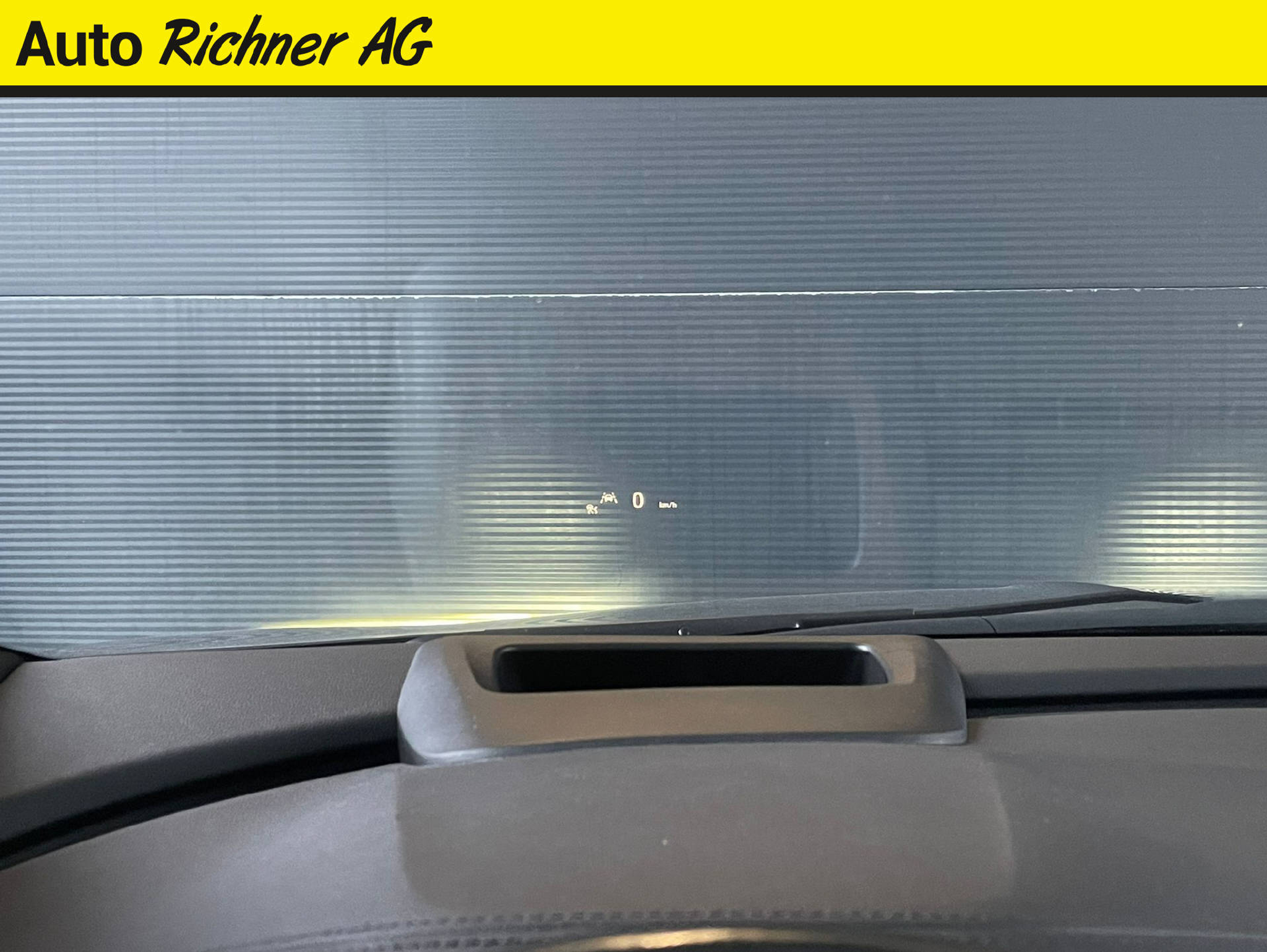 listing desktop thumbnail image 10