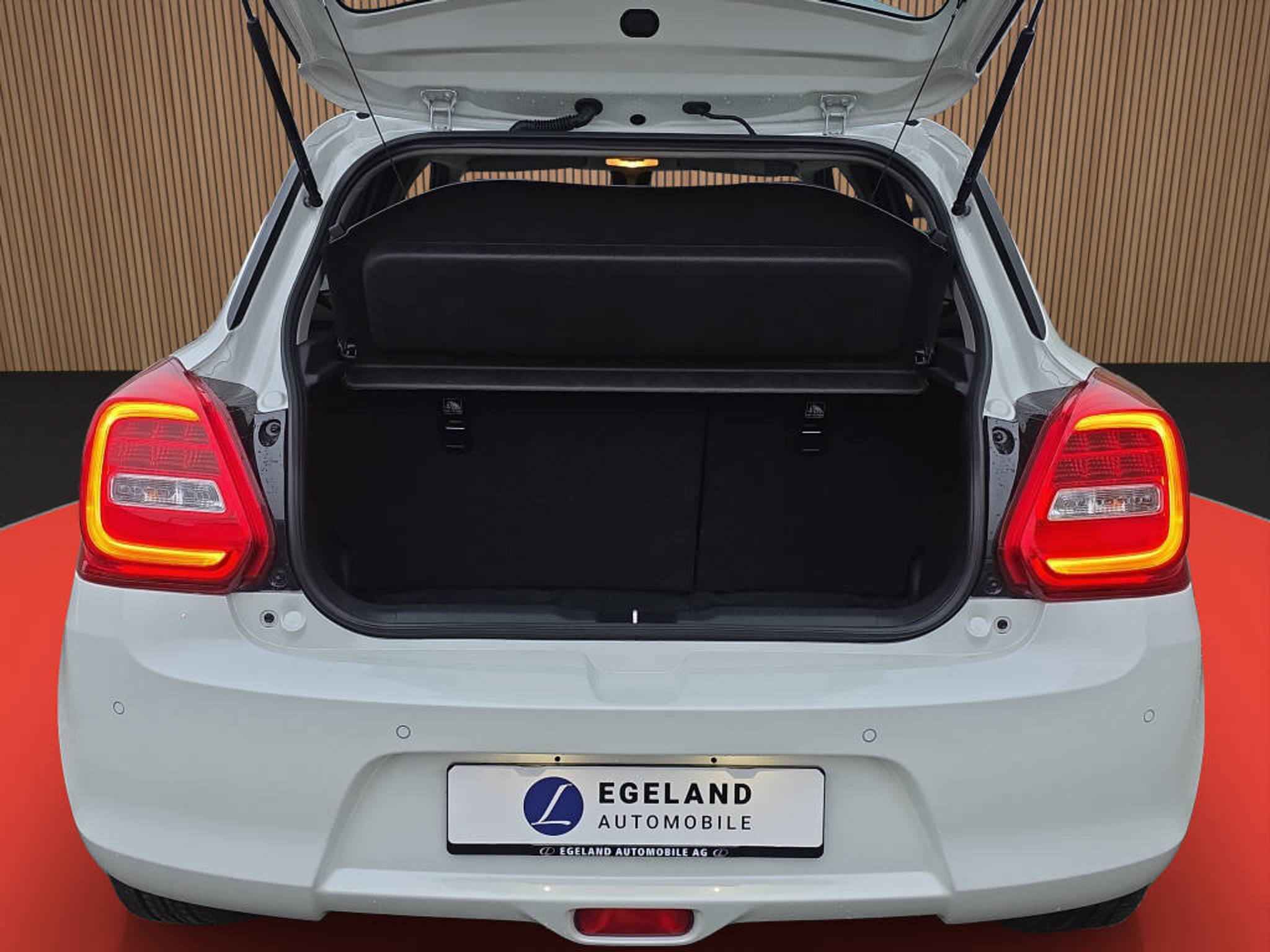 listing desktop thumbnail image 10