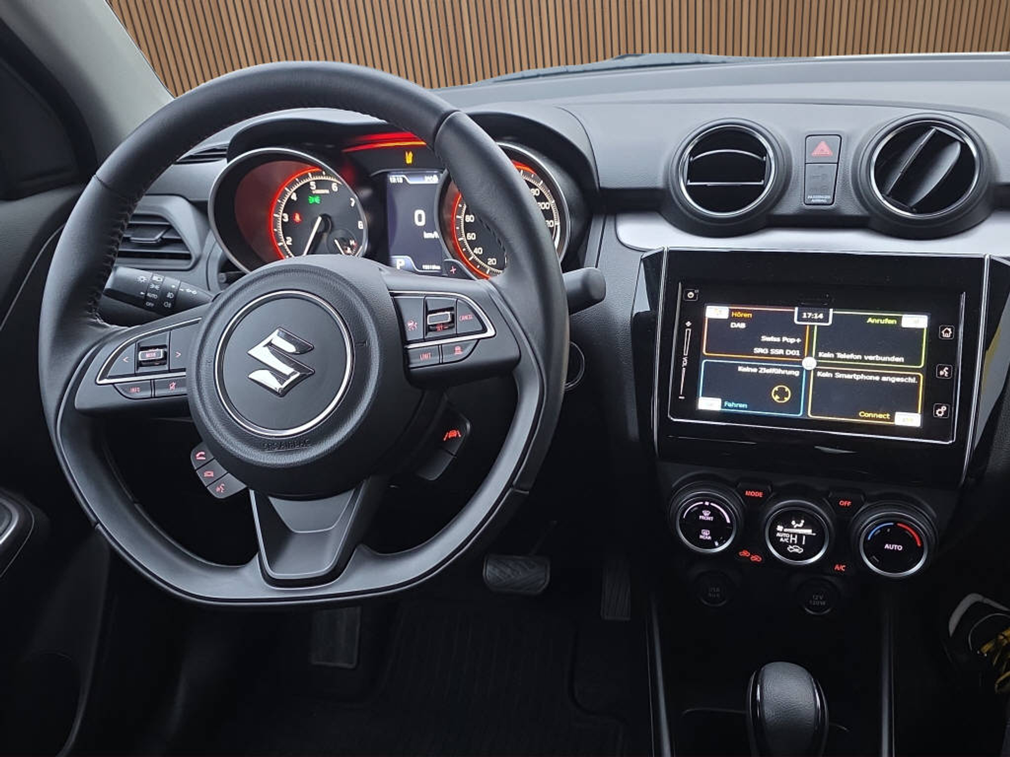 listing desktop thumbnail image 12