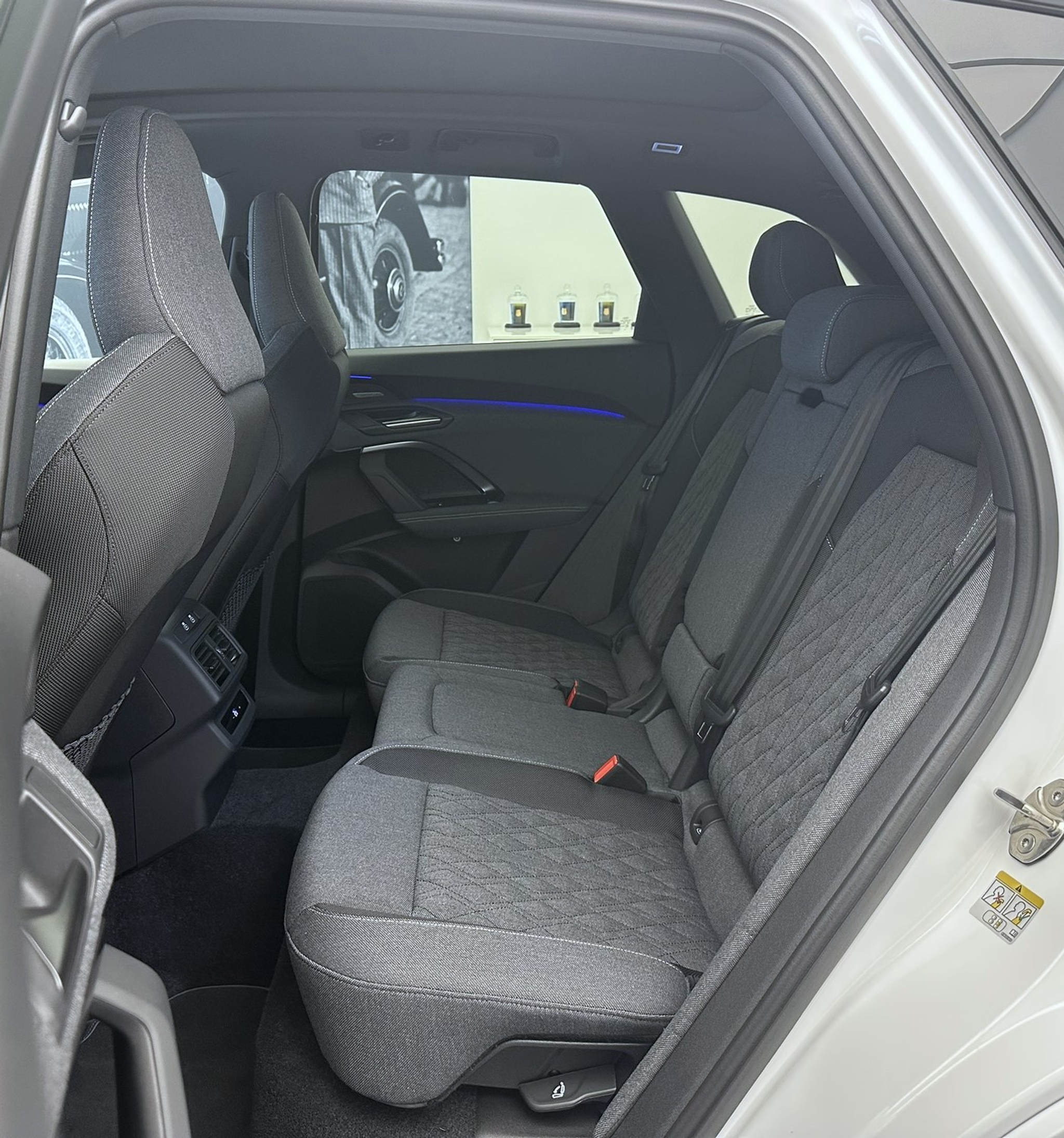 listing desktop thumbnail image 20