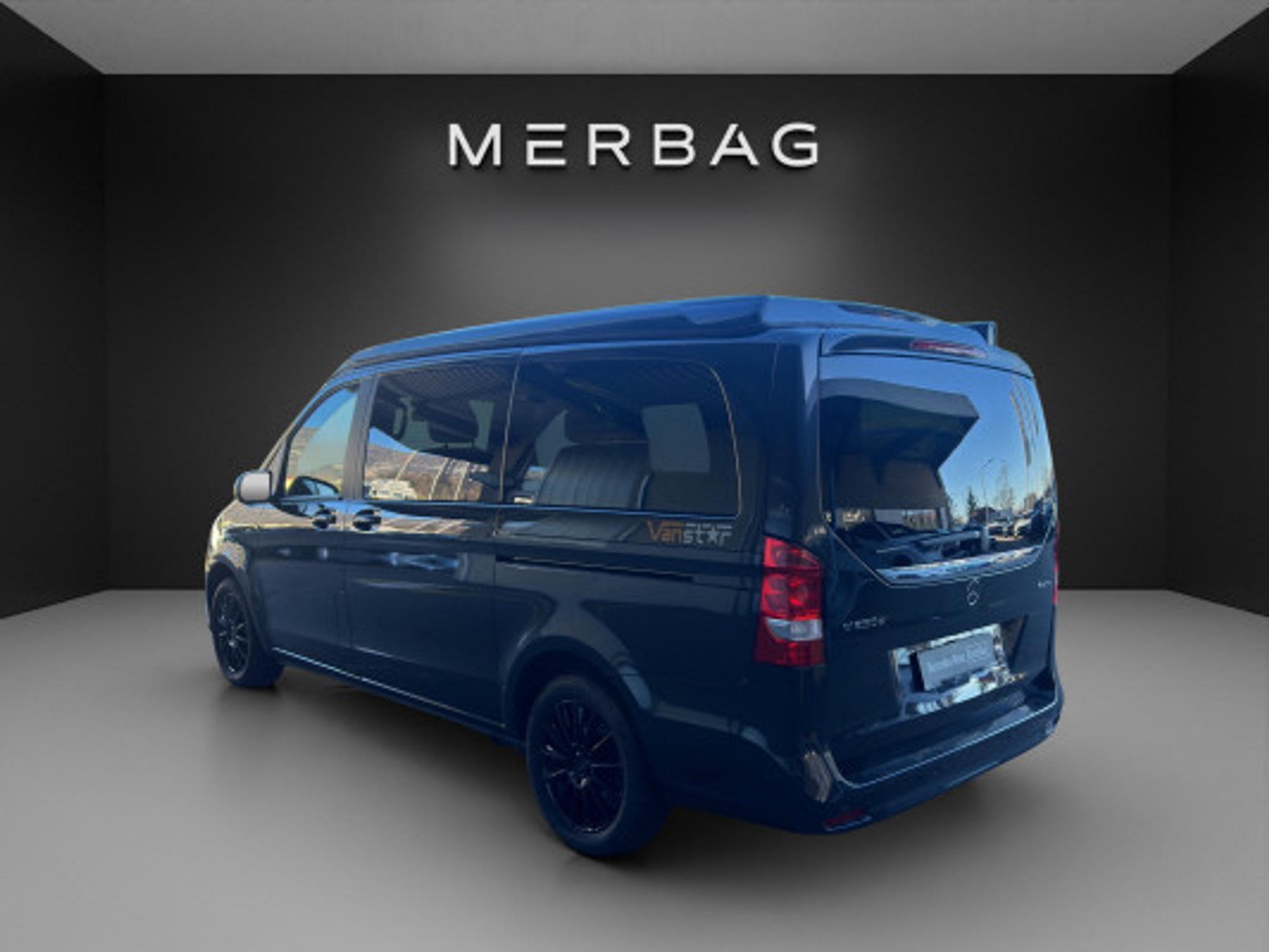 listing desktop thumbnail image 2