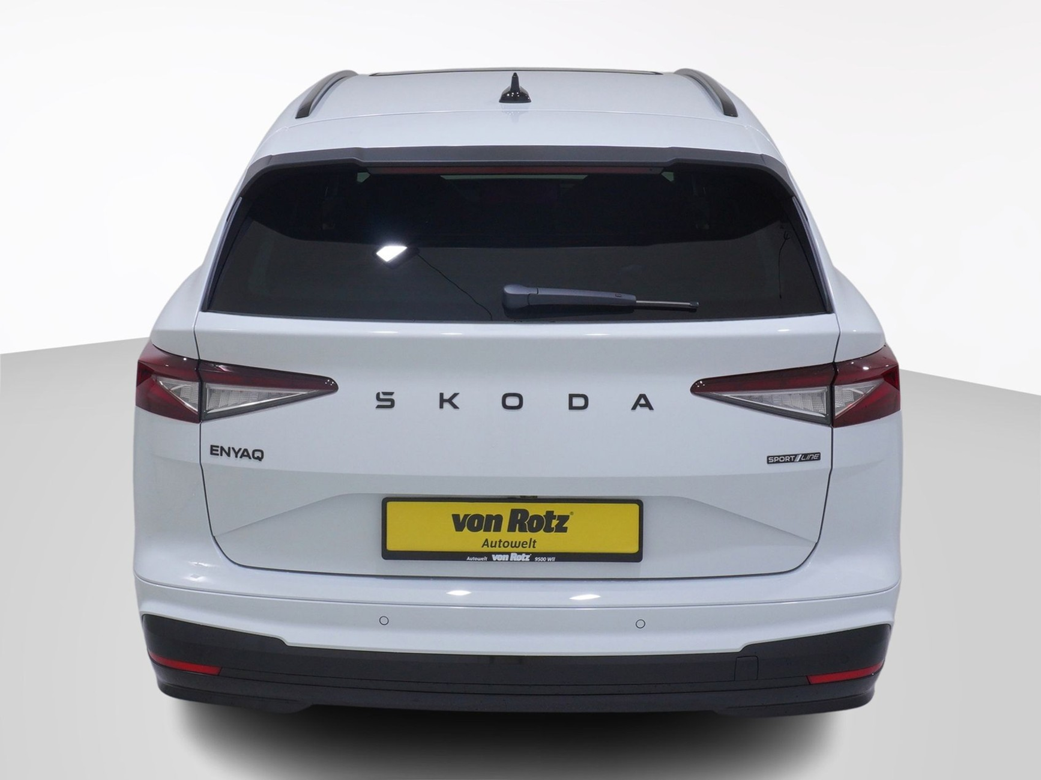 listing desktop thumbnail image 3