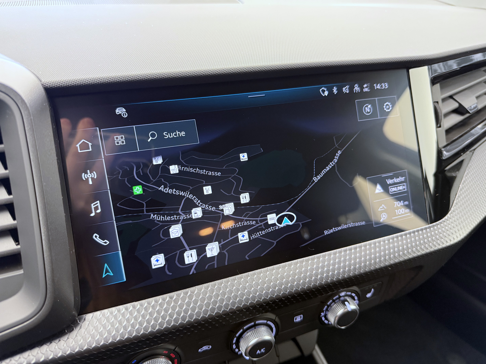 listing desktop thumbnail image 14