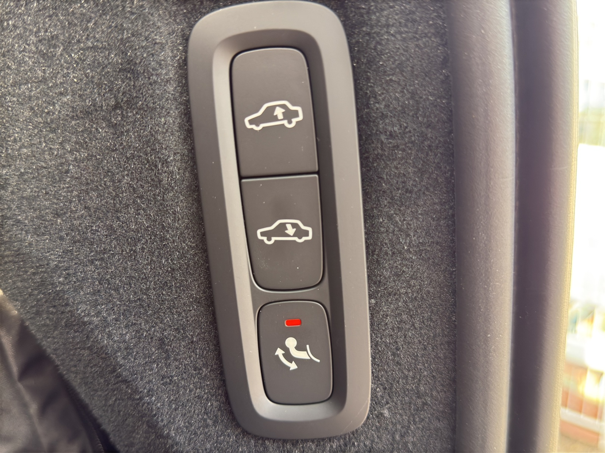 listing desktop thumbnail image 27