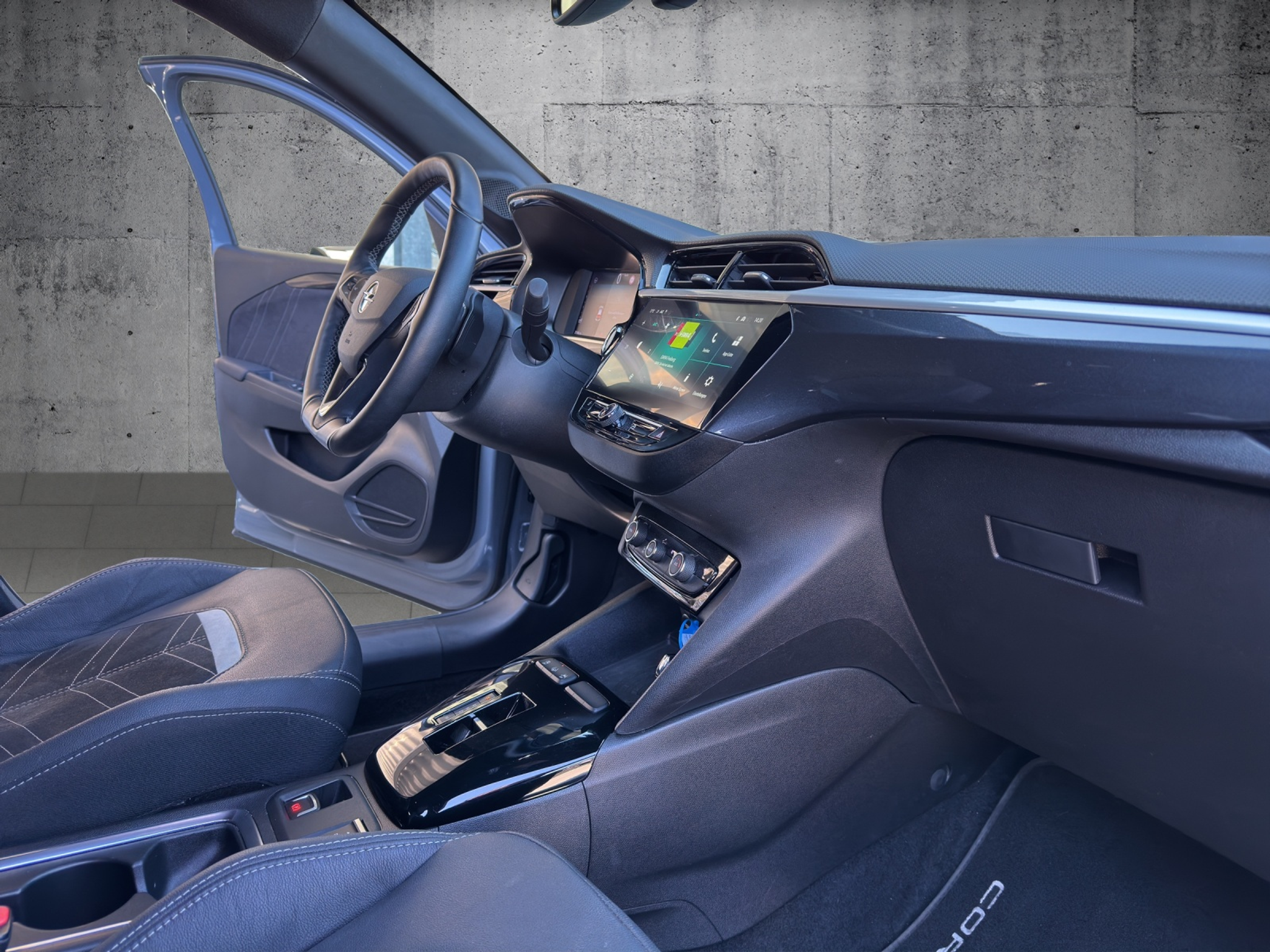 listing desktop thumbnail image 22