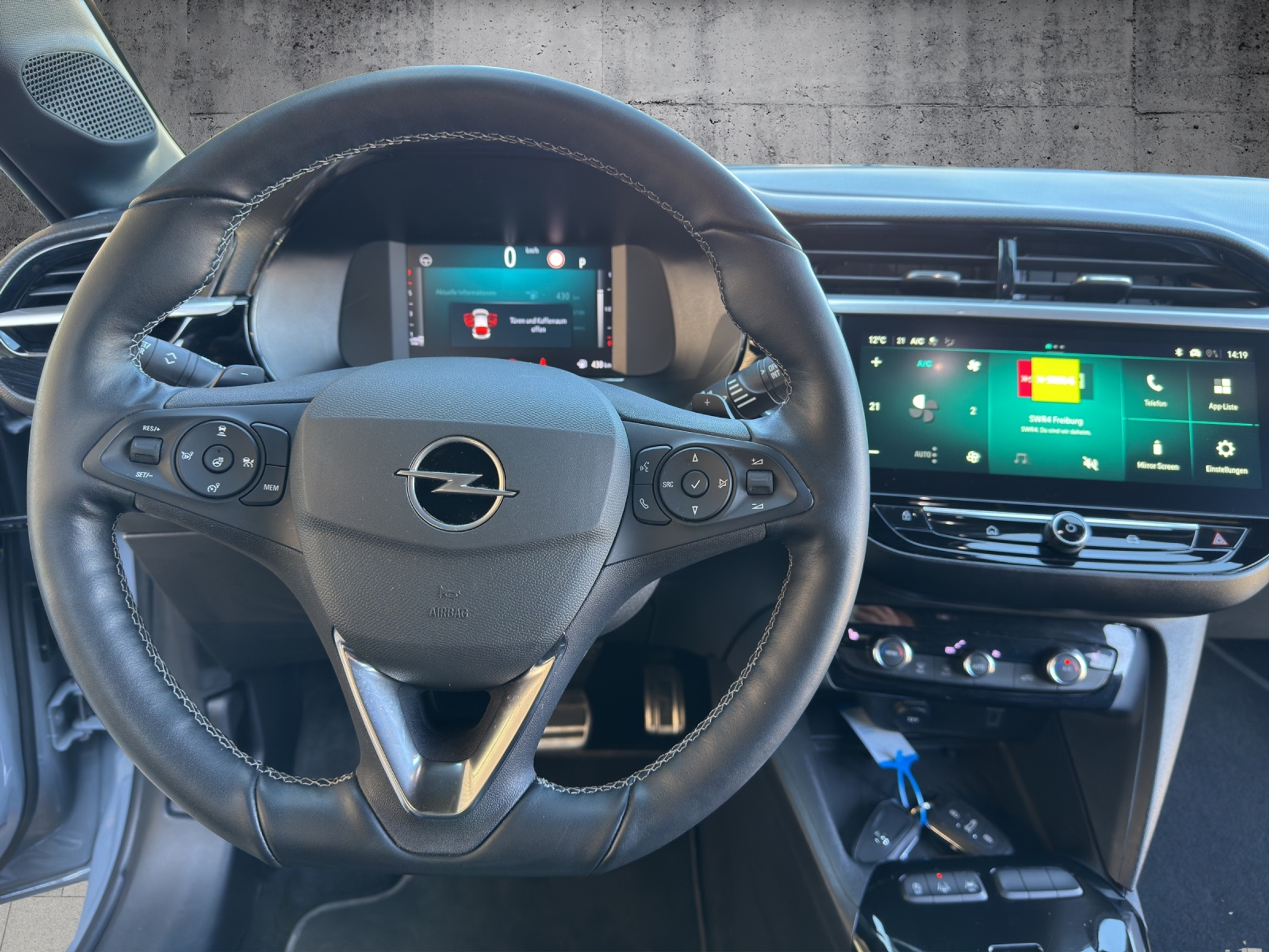 listing desktop thumbnail image 18