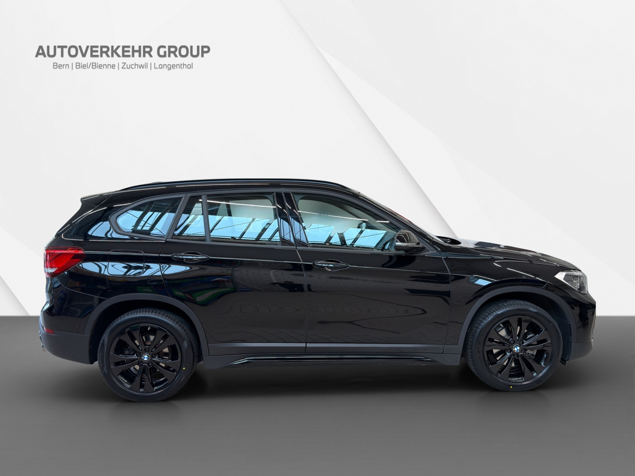 listing desktop thumbnail image 6