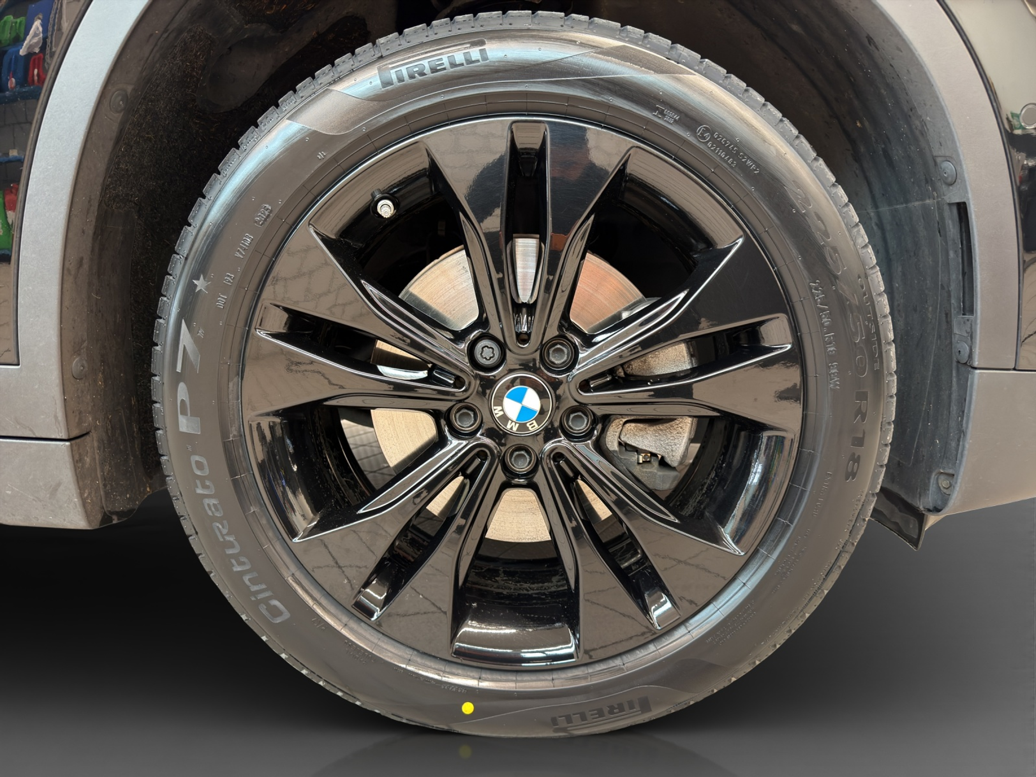 listing desktop thumbnail image 8