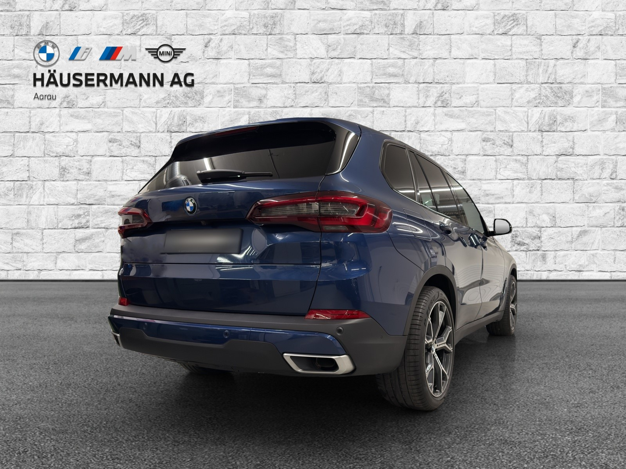 listing desktop thumbnail image 4