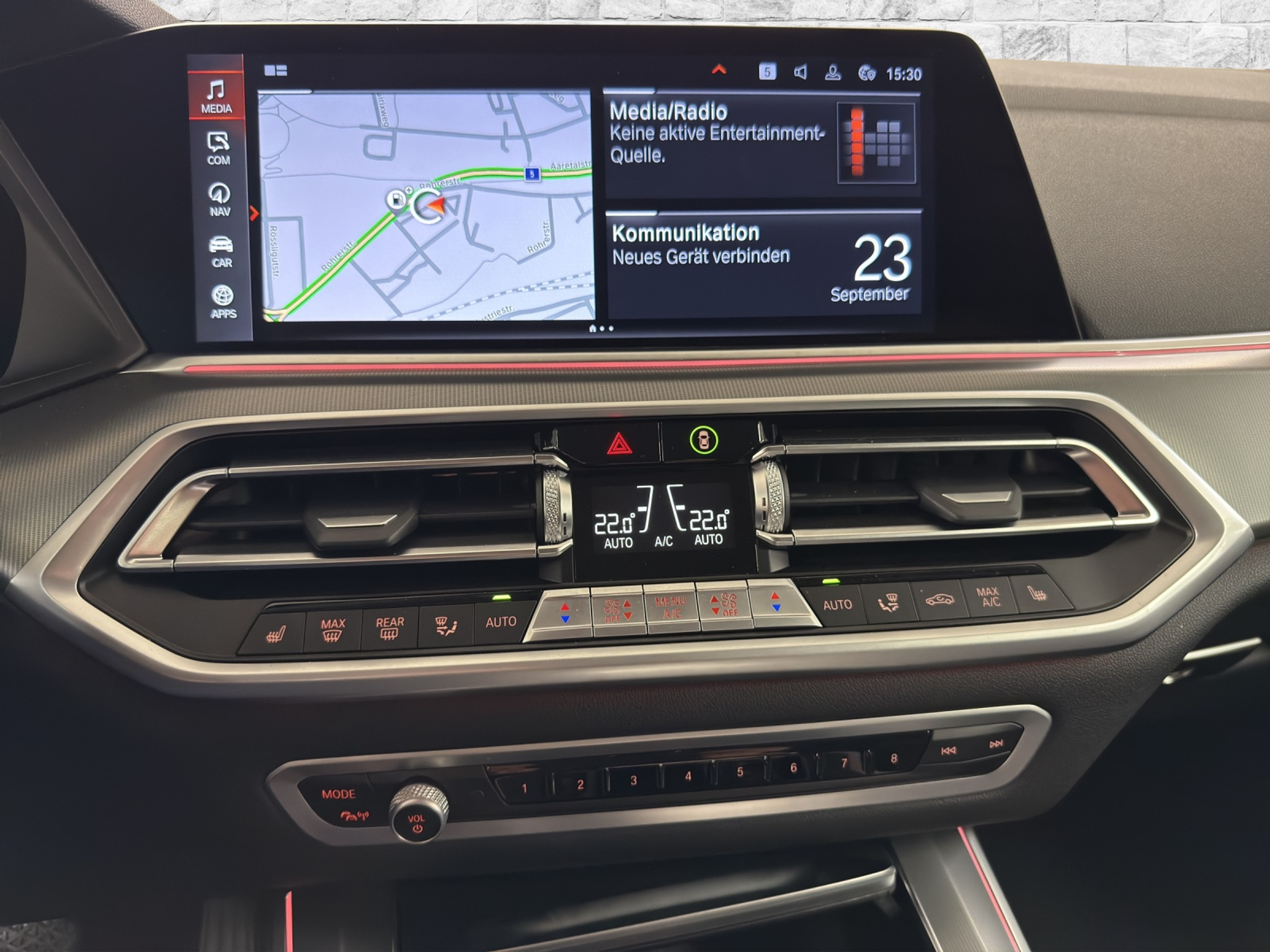 listing desktop thumbnail image 14