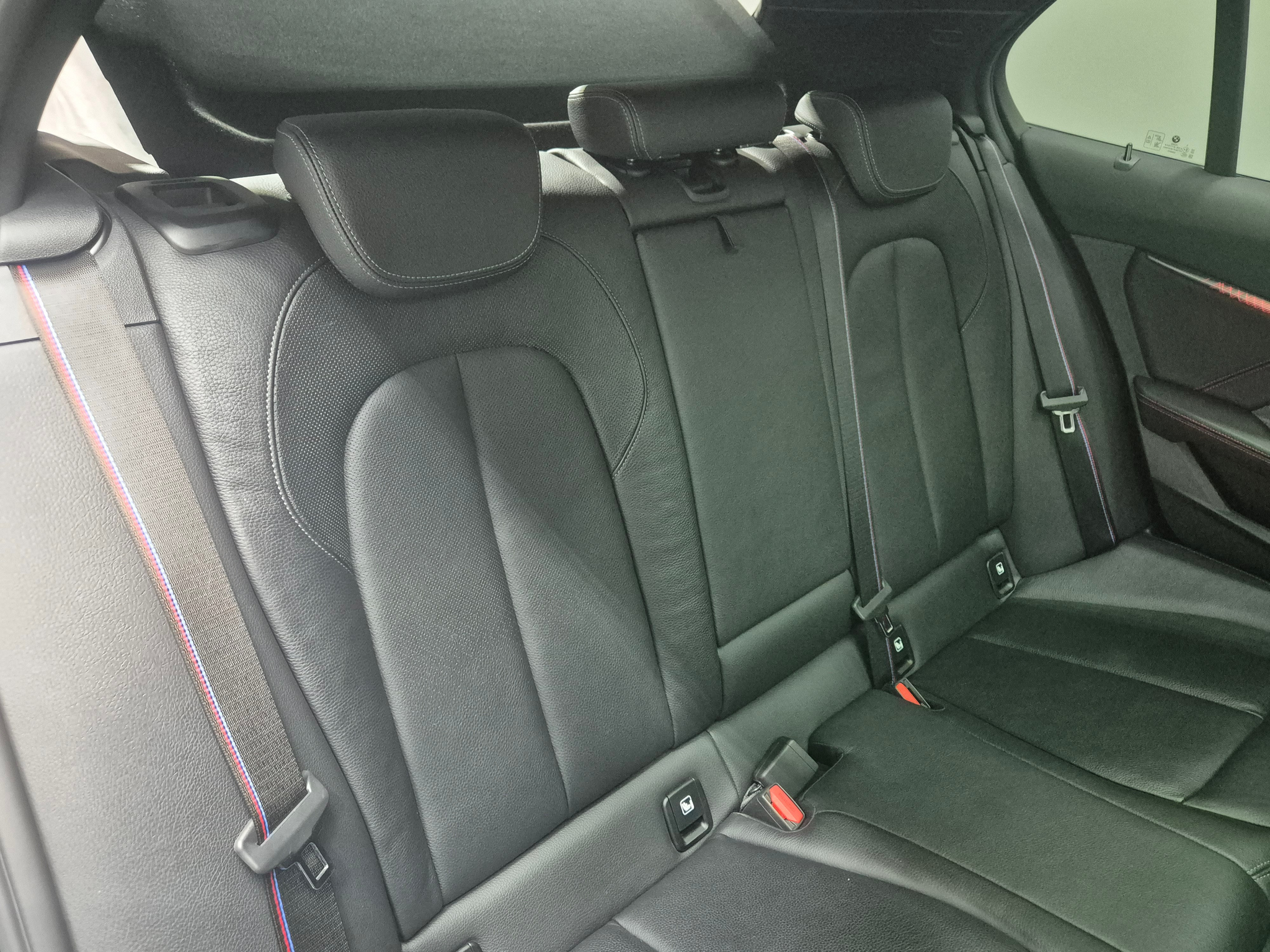 listing desktop thumbnail image 13