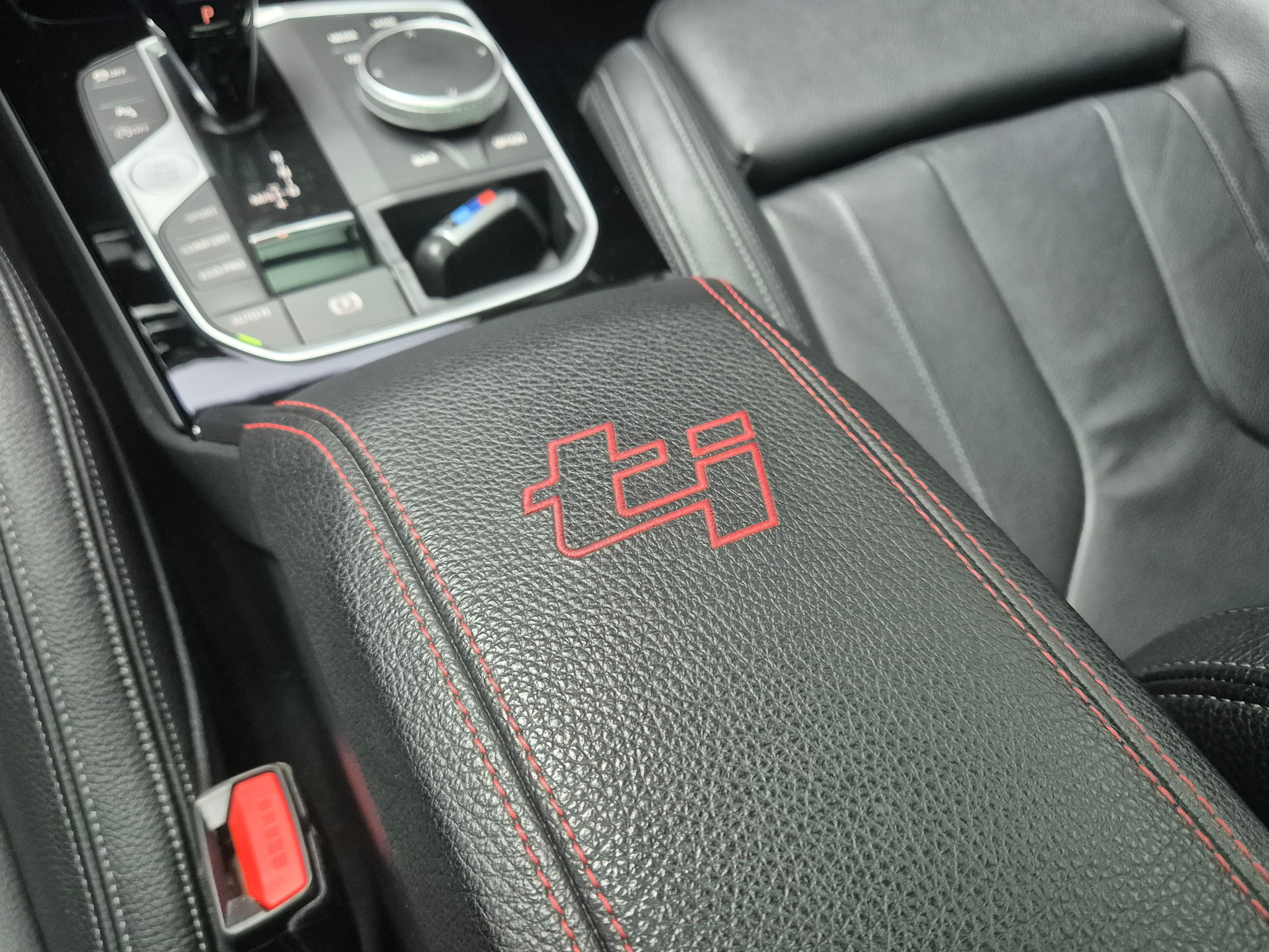 listing desktop thumbnail image 22