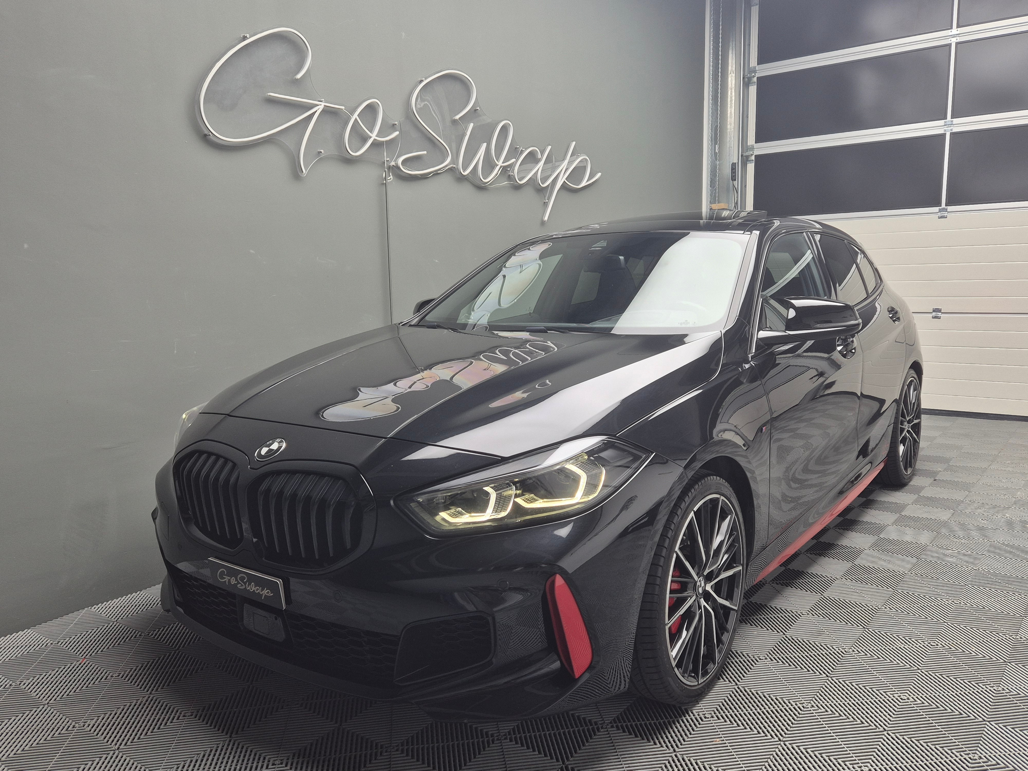 listing desktop thumbnail image 5