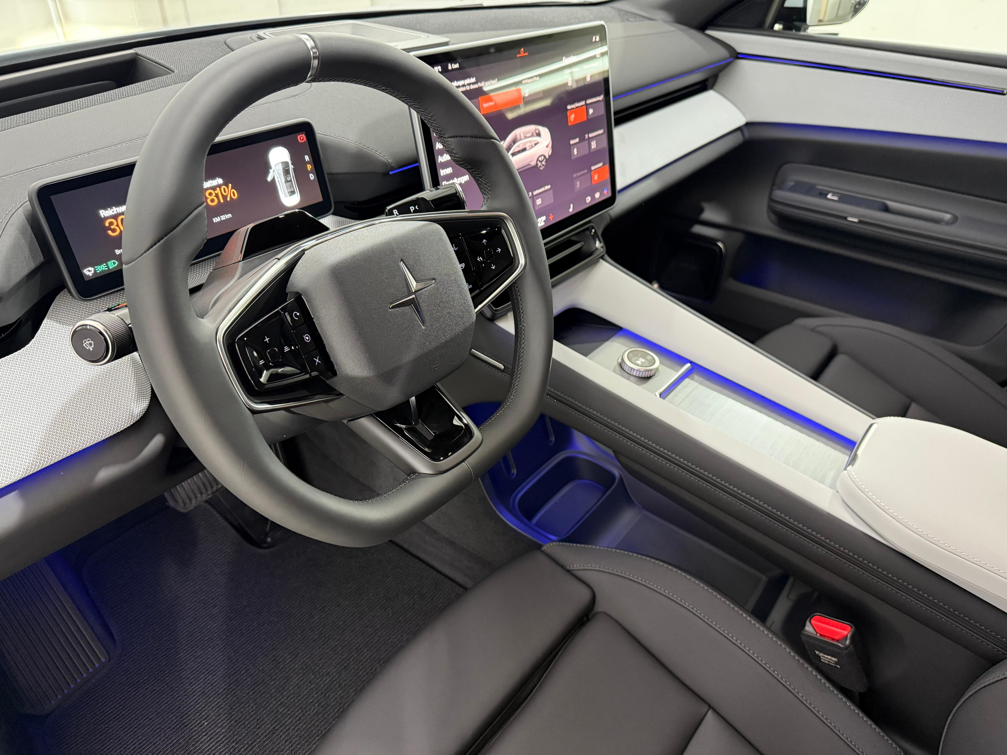 listing desktop thumbnail image 3