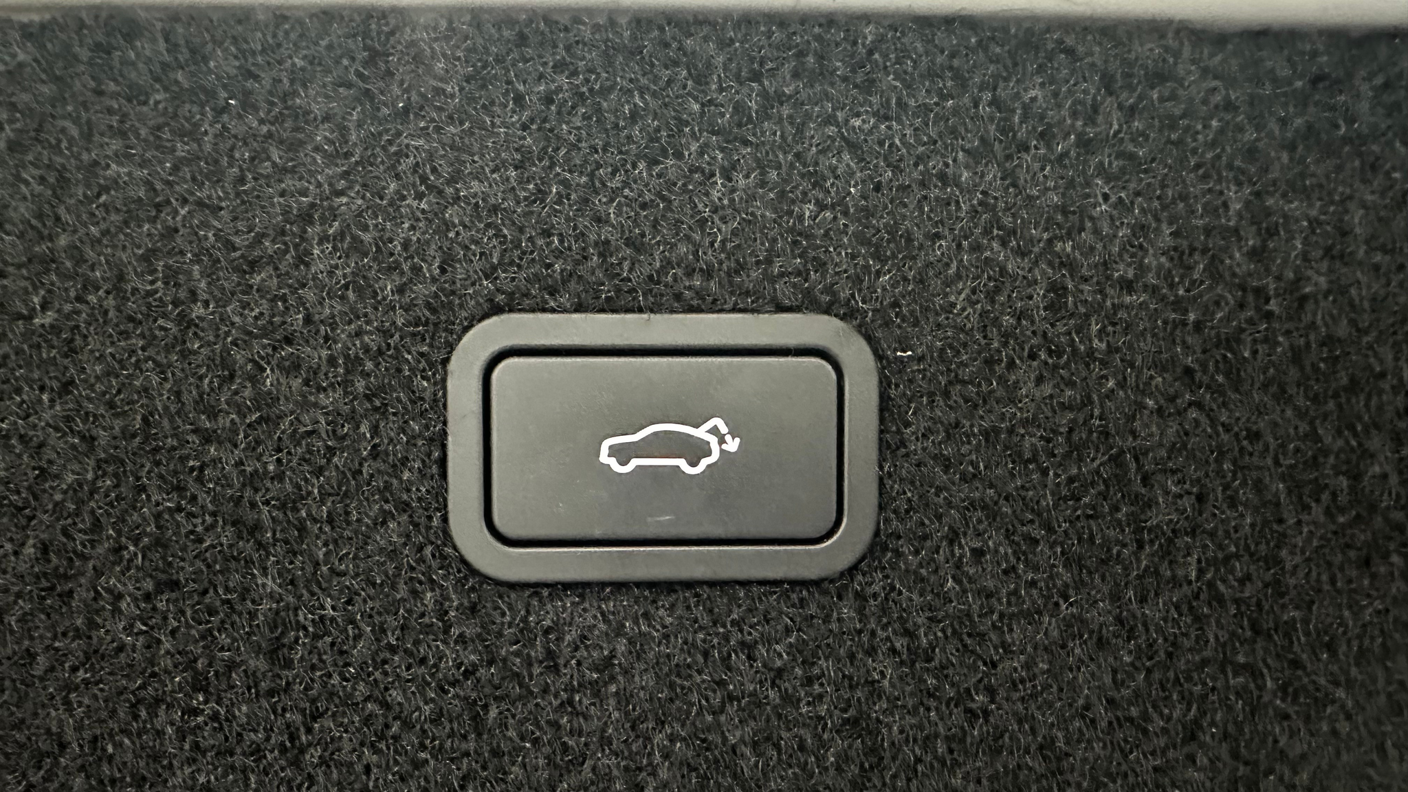 listing desktop thumbnail image 9