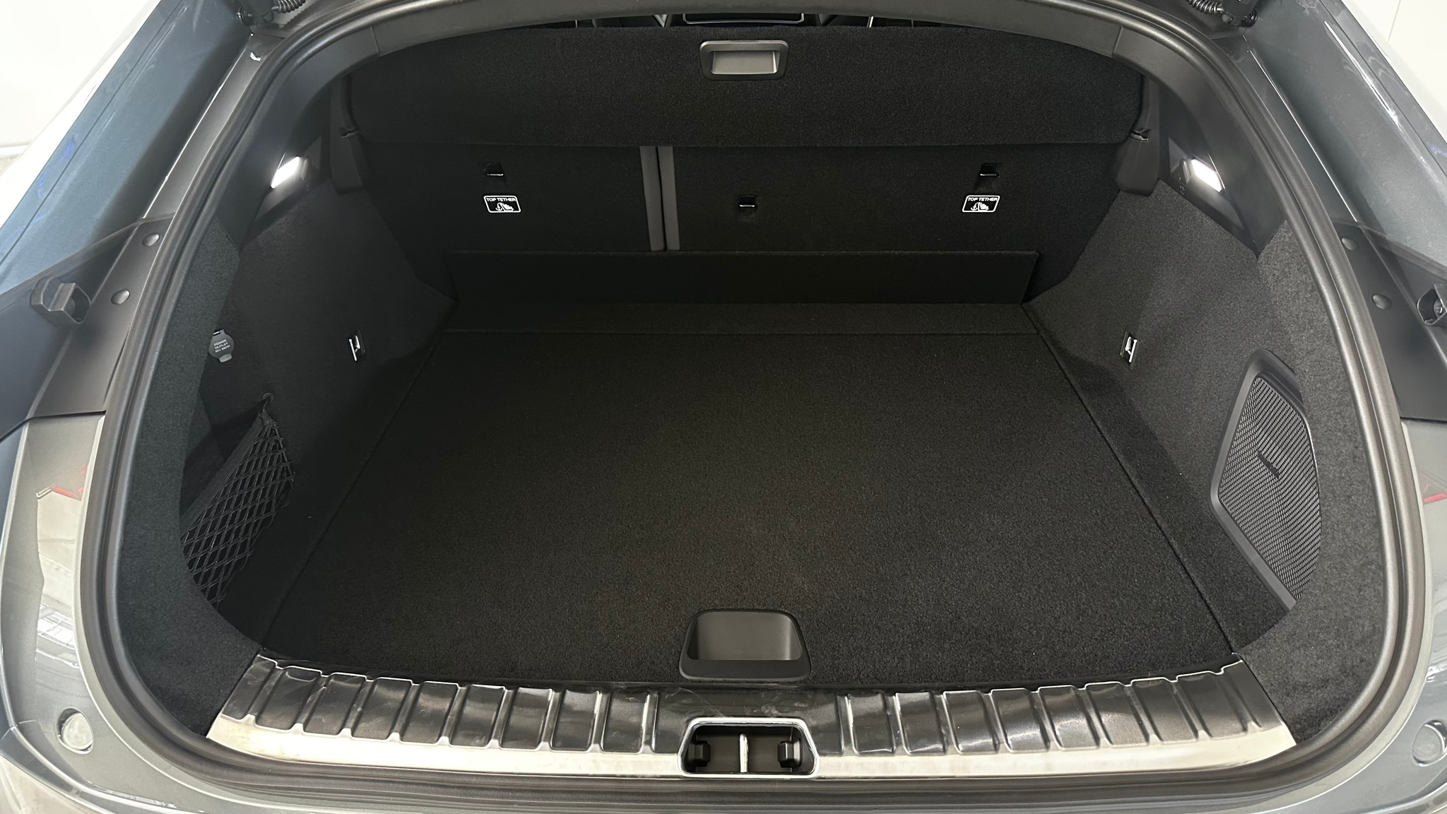 listing desktop thumbnail image 6