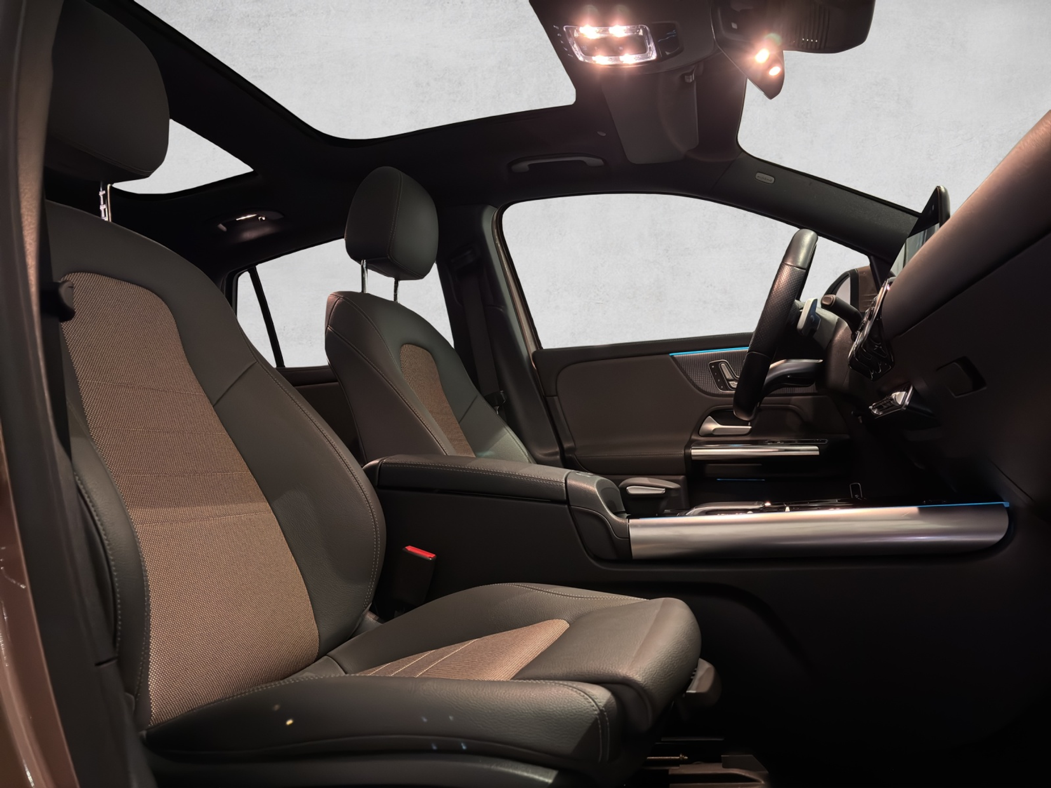 listing desktop thumbnail image 8