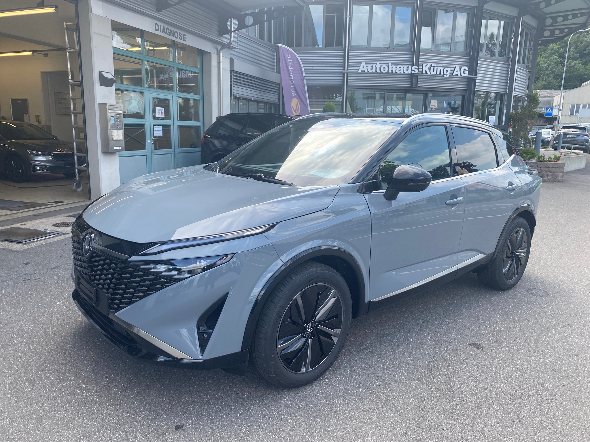 car-image-0