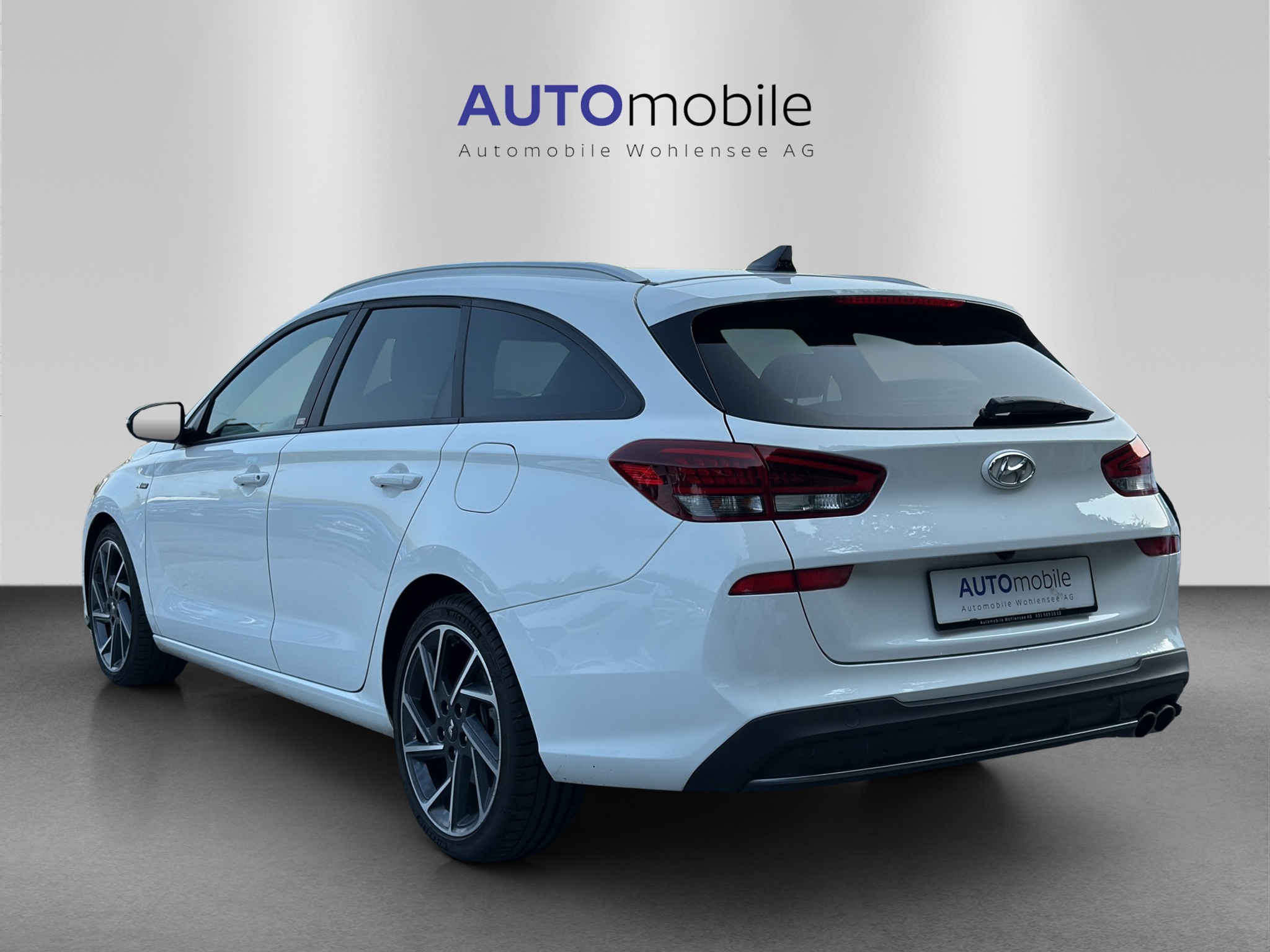 listing desktop thumbnail image 6