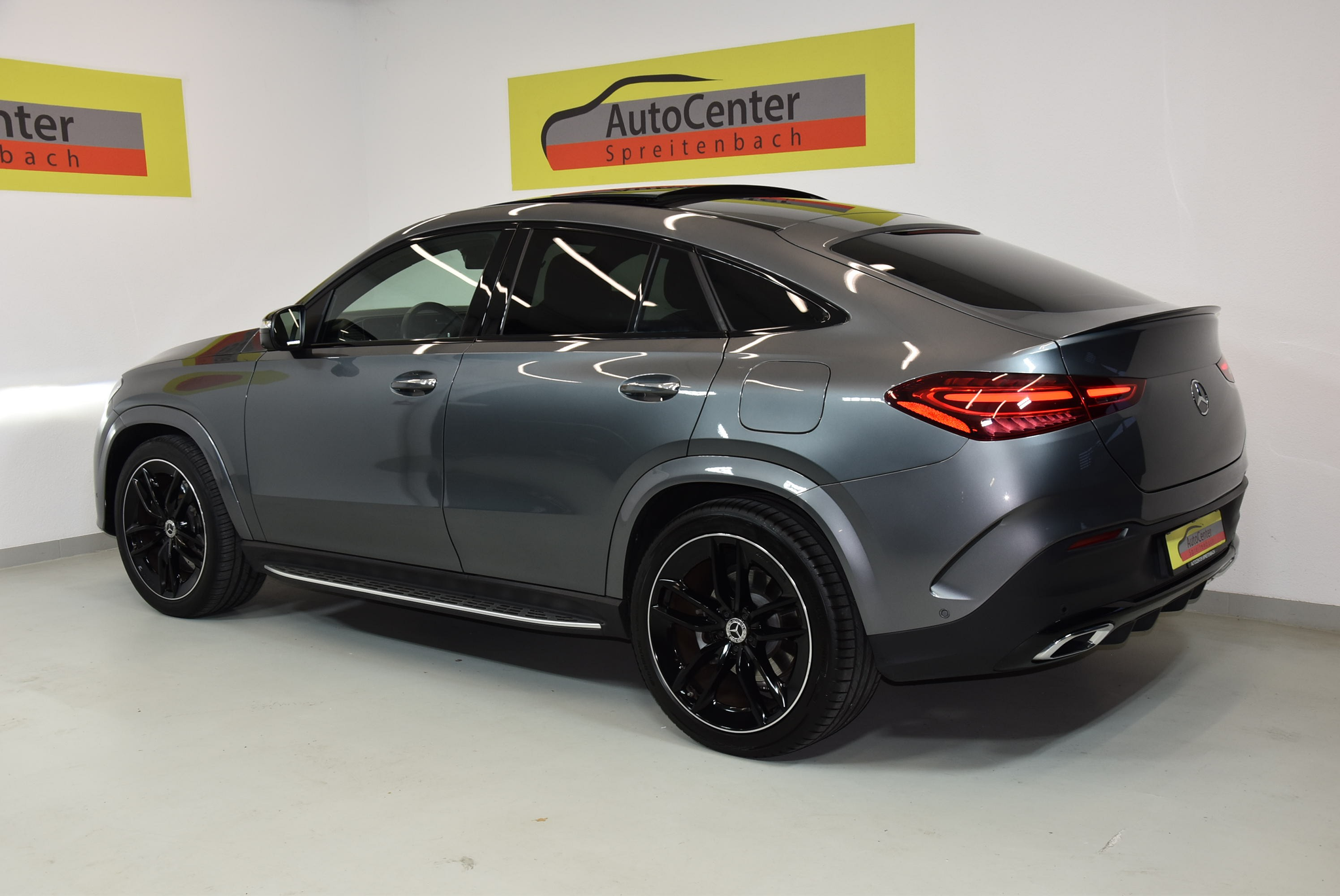 listing desktop thumbnail image 12