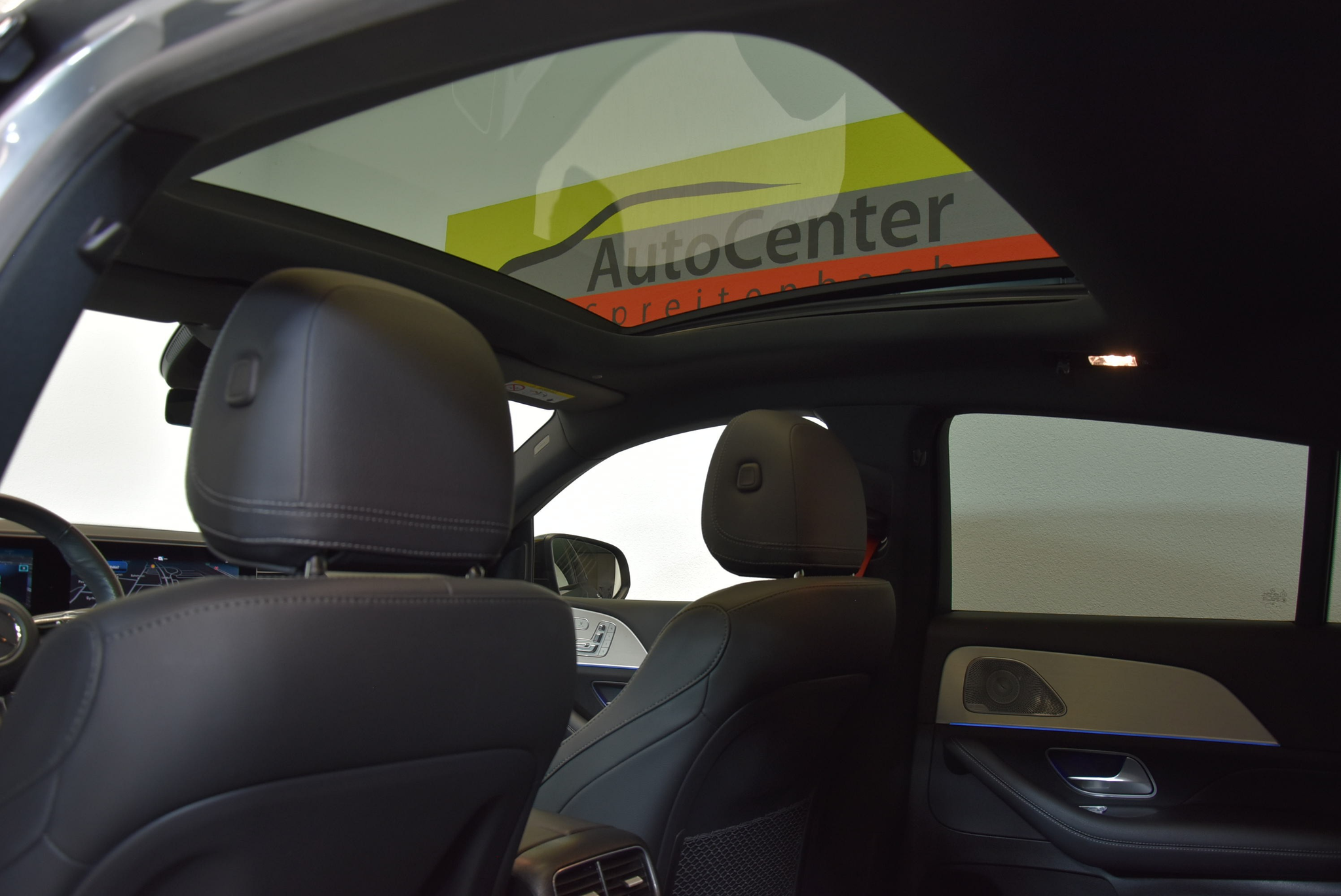 listing desktop thumbnail image 7