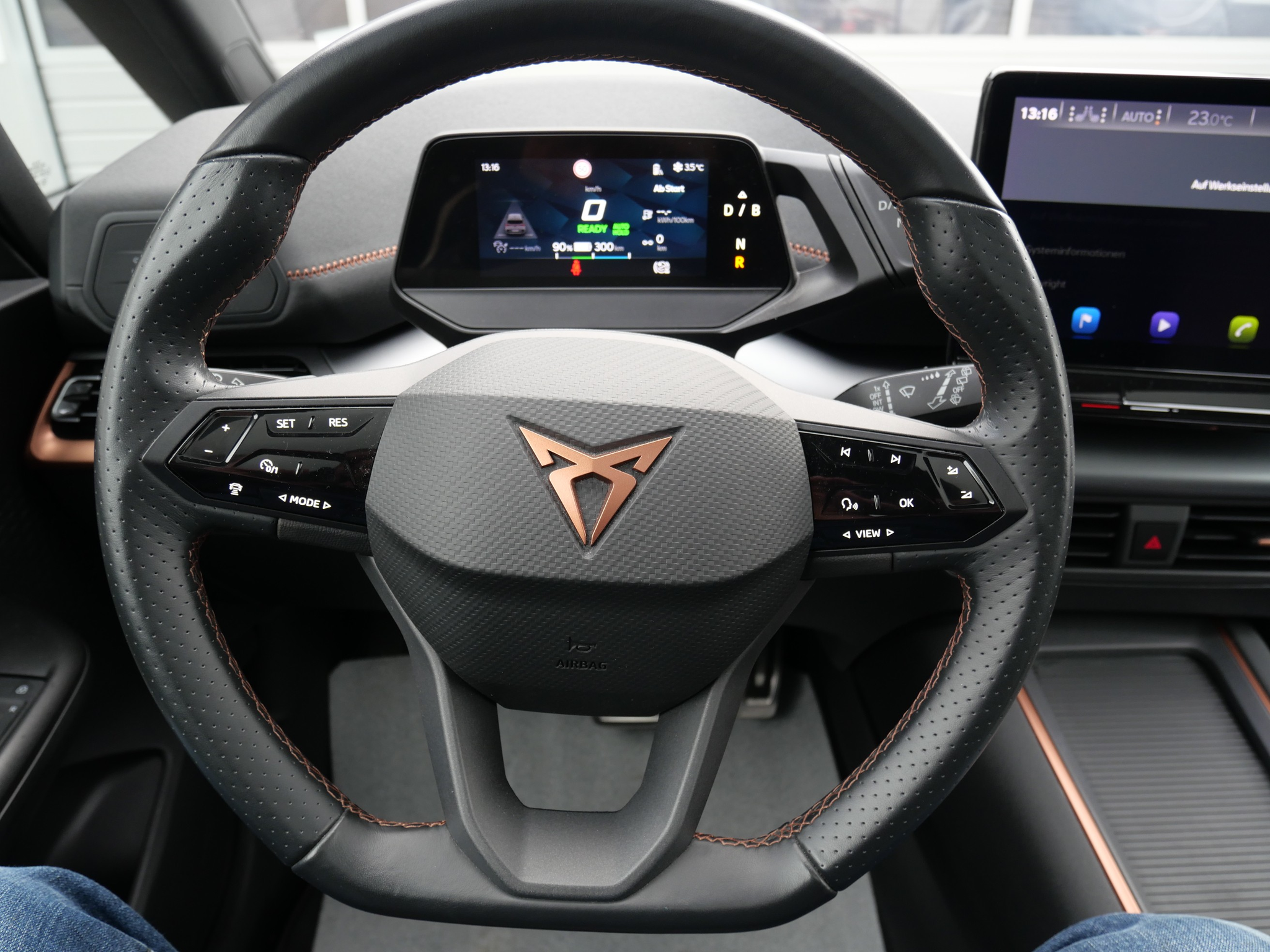 listing desktop thumbnail image 23