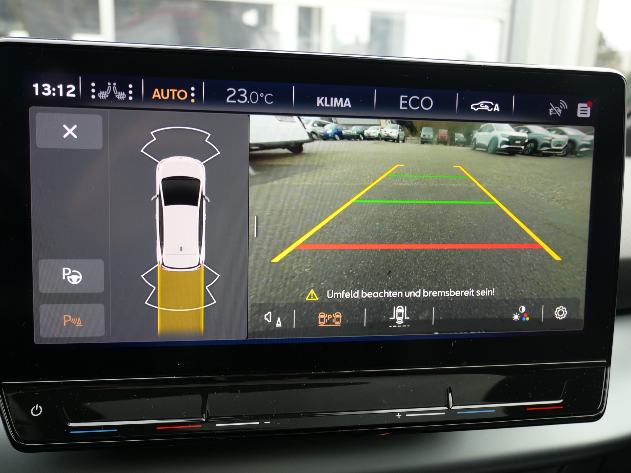 listing desktop thumbnail image 13