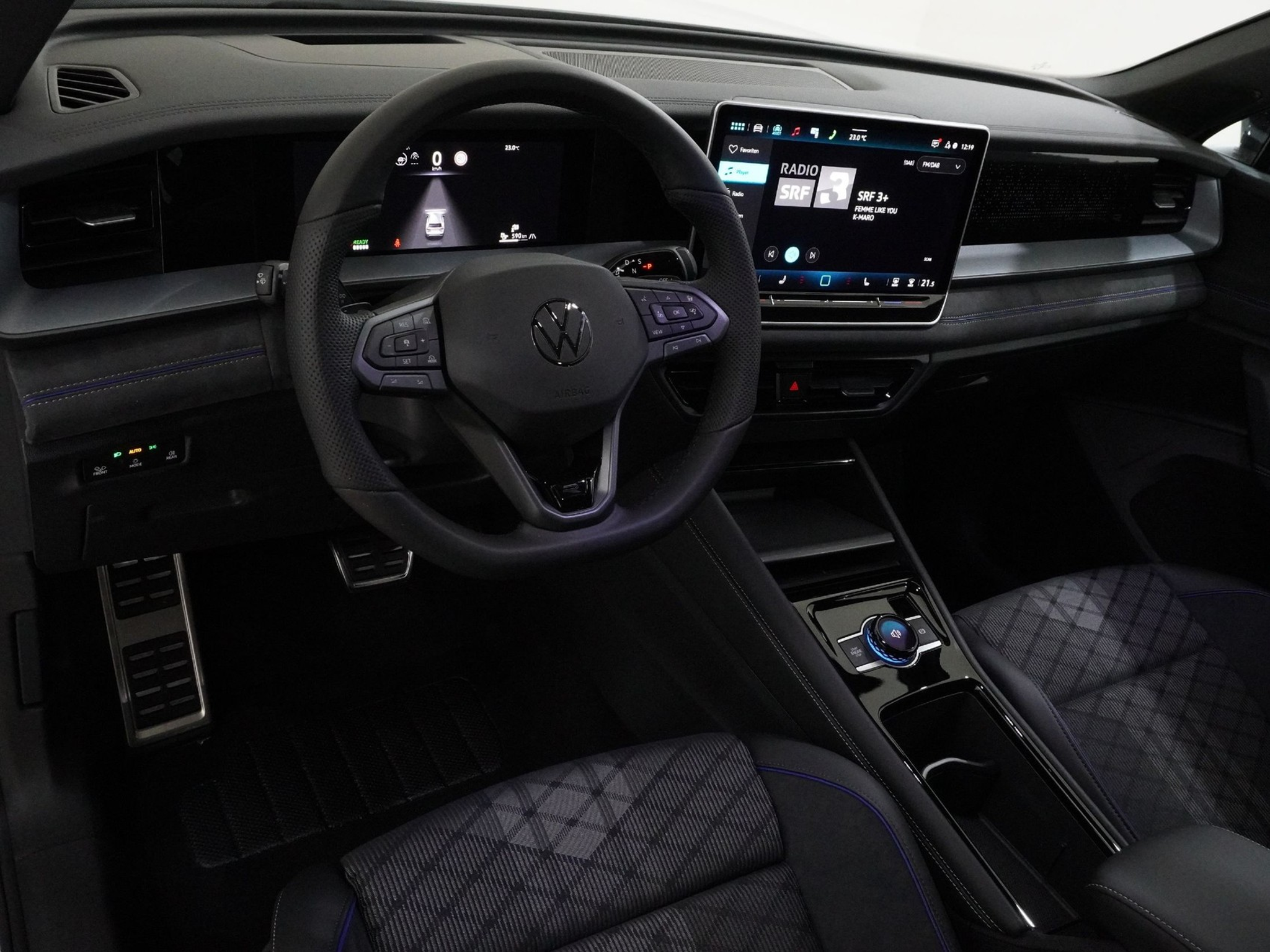 listing desktop thumbnail image 10