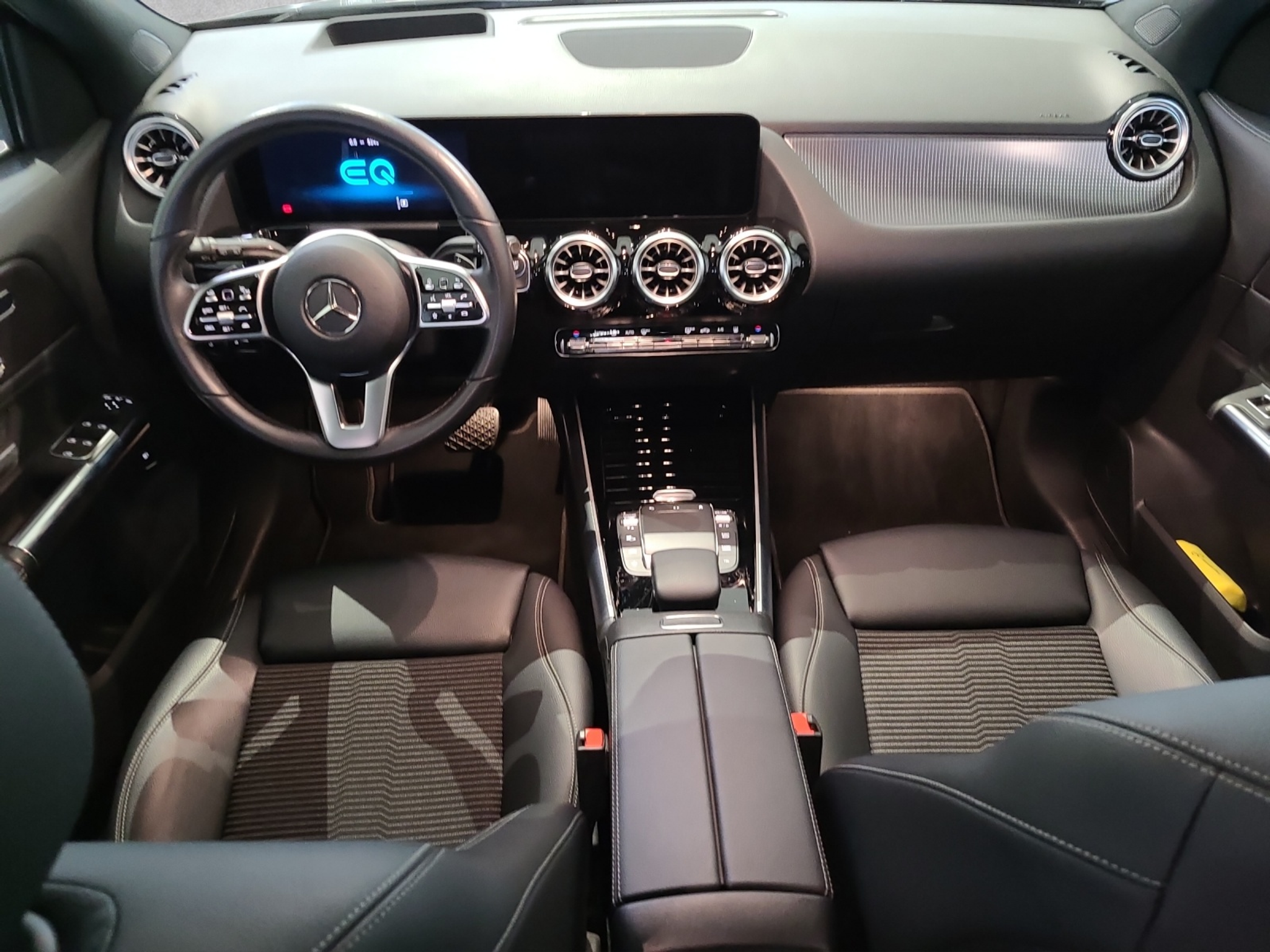 listing desktop thumbnail image 11