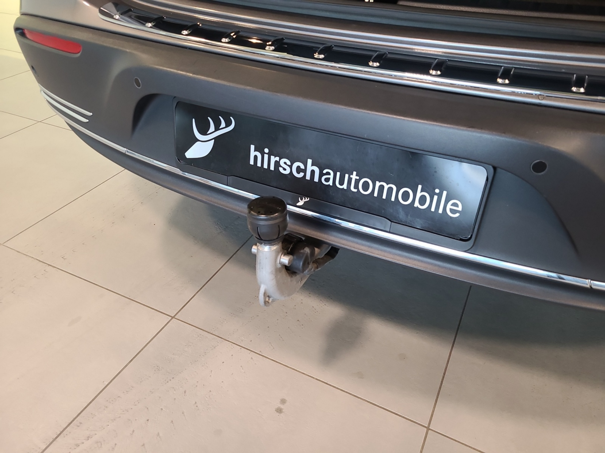 listing desktop thumbnail image 15