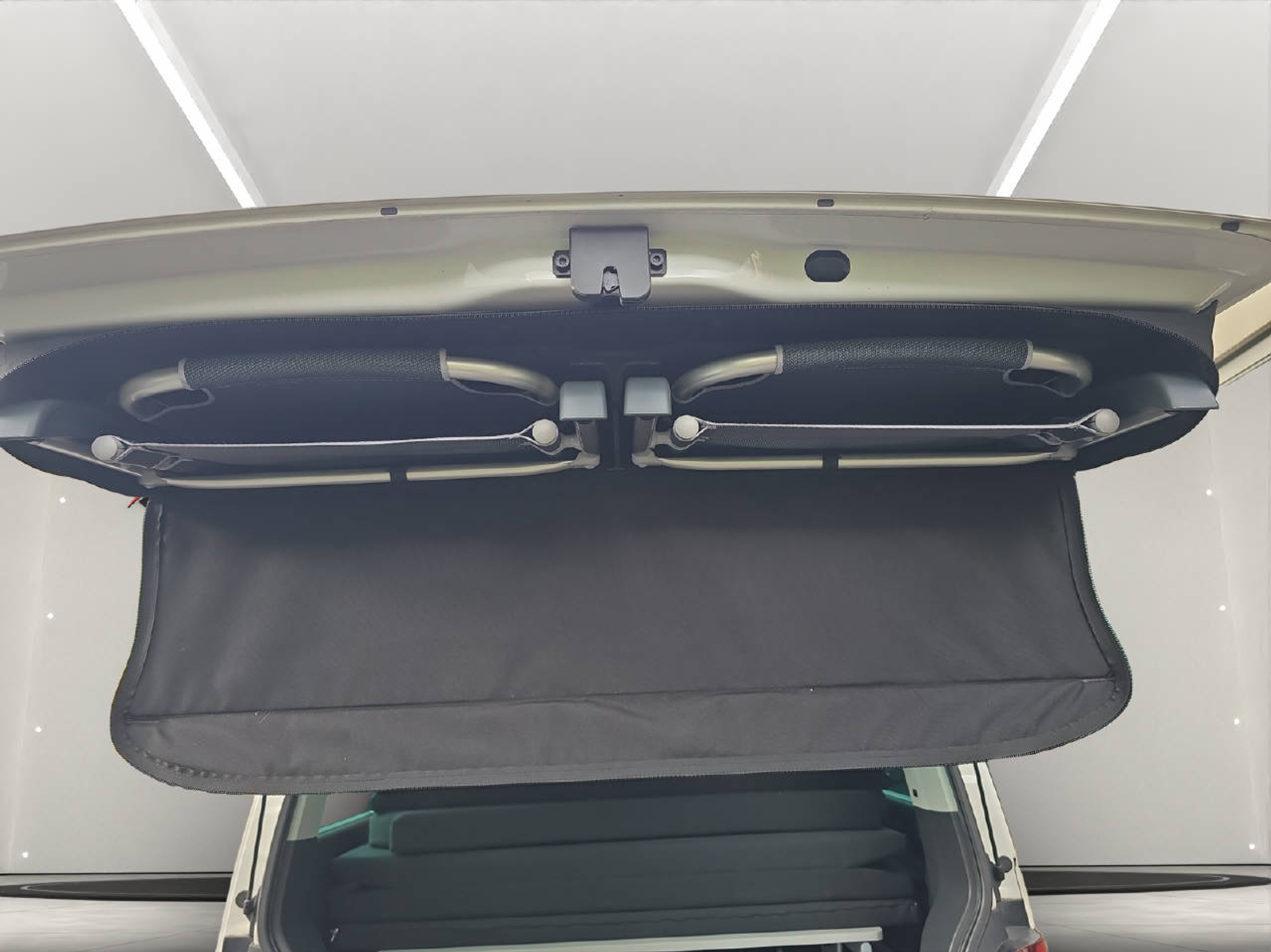 listing desktop thumbnail image 10