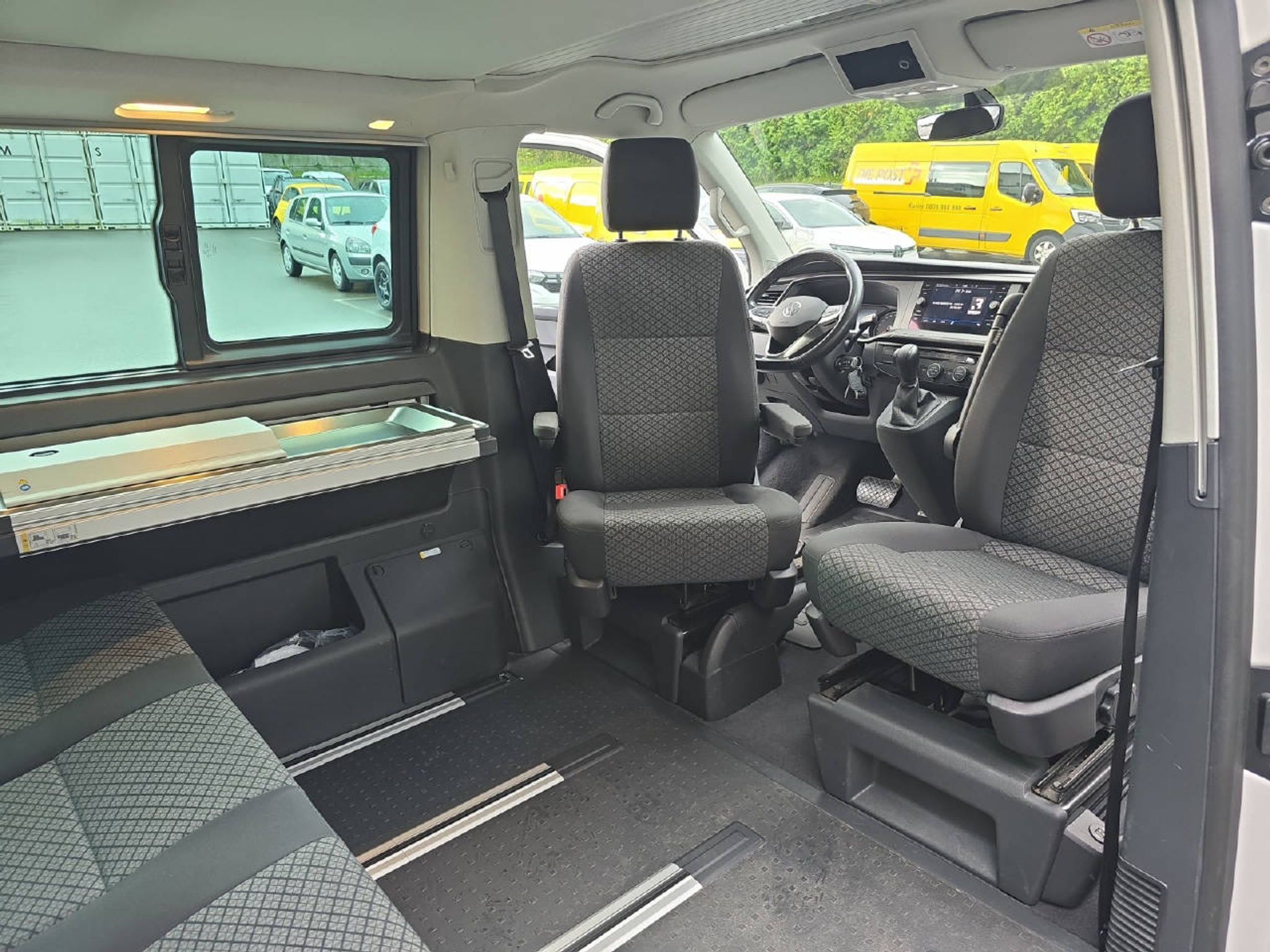 listing desktop thumbnail image 13