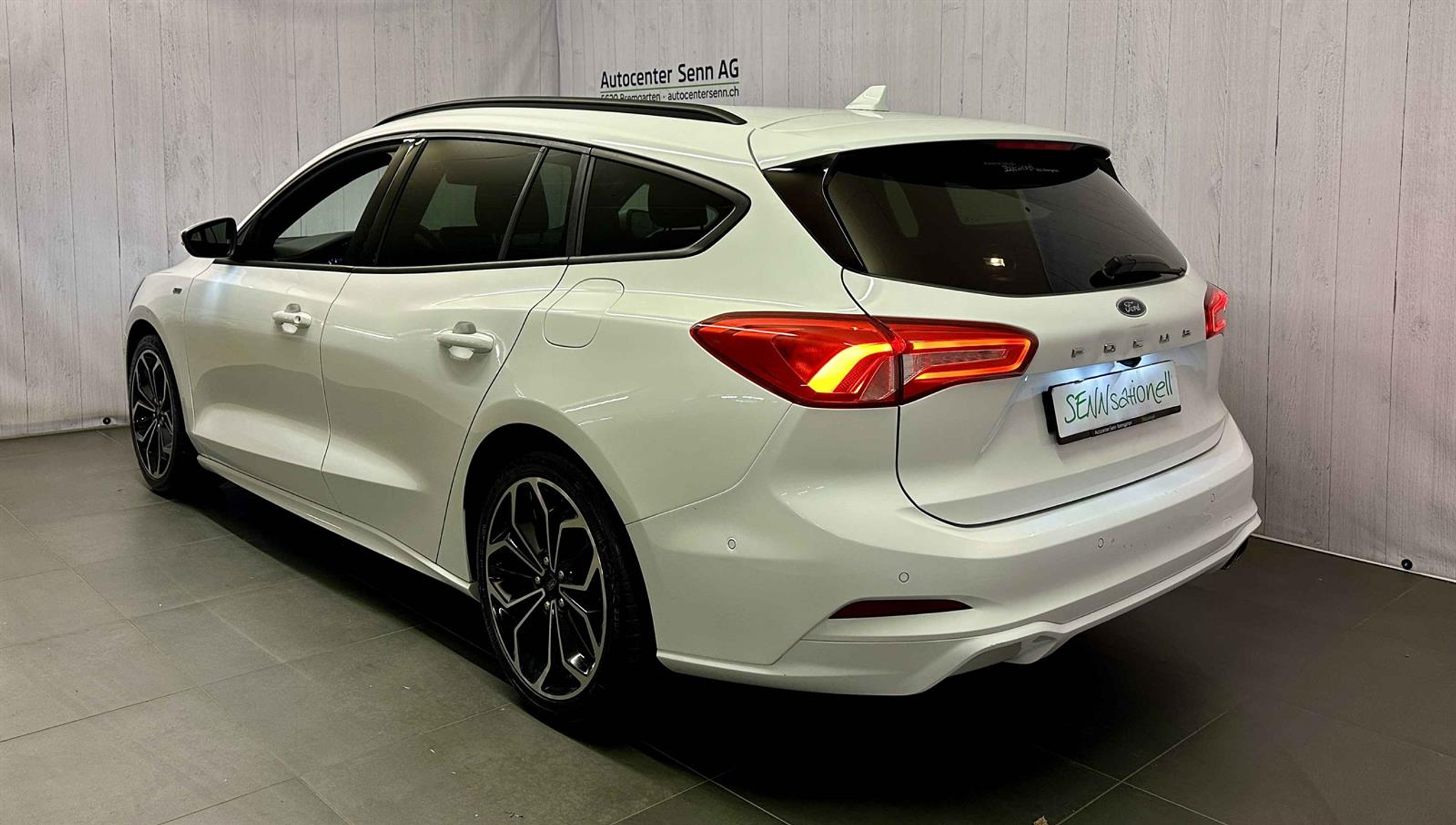 listing desktop thumbnail image 5