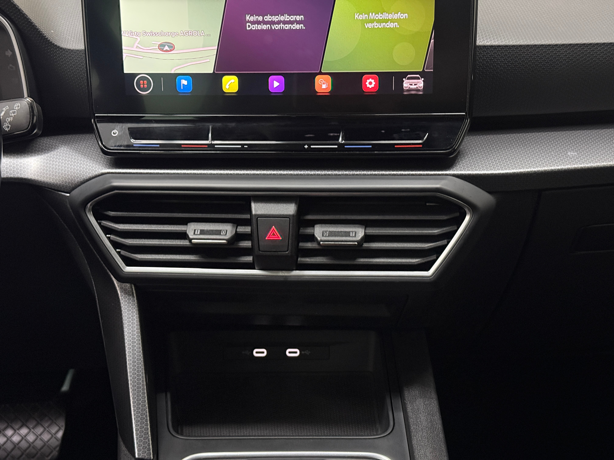 listing desktop thumbnail image 9