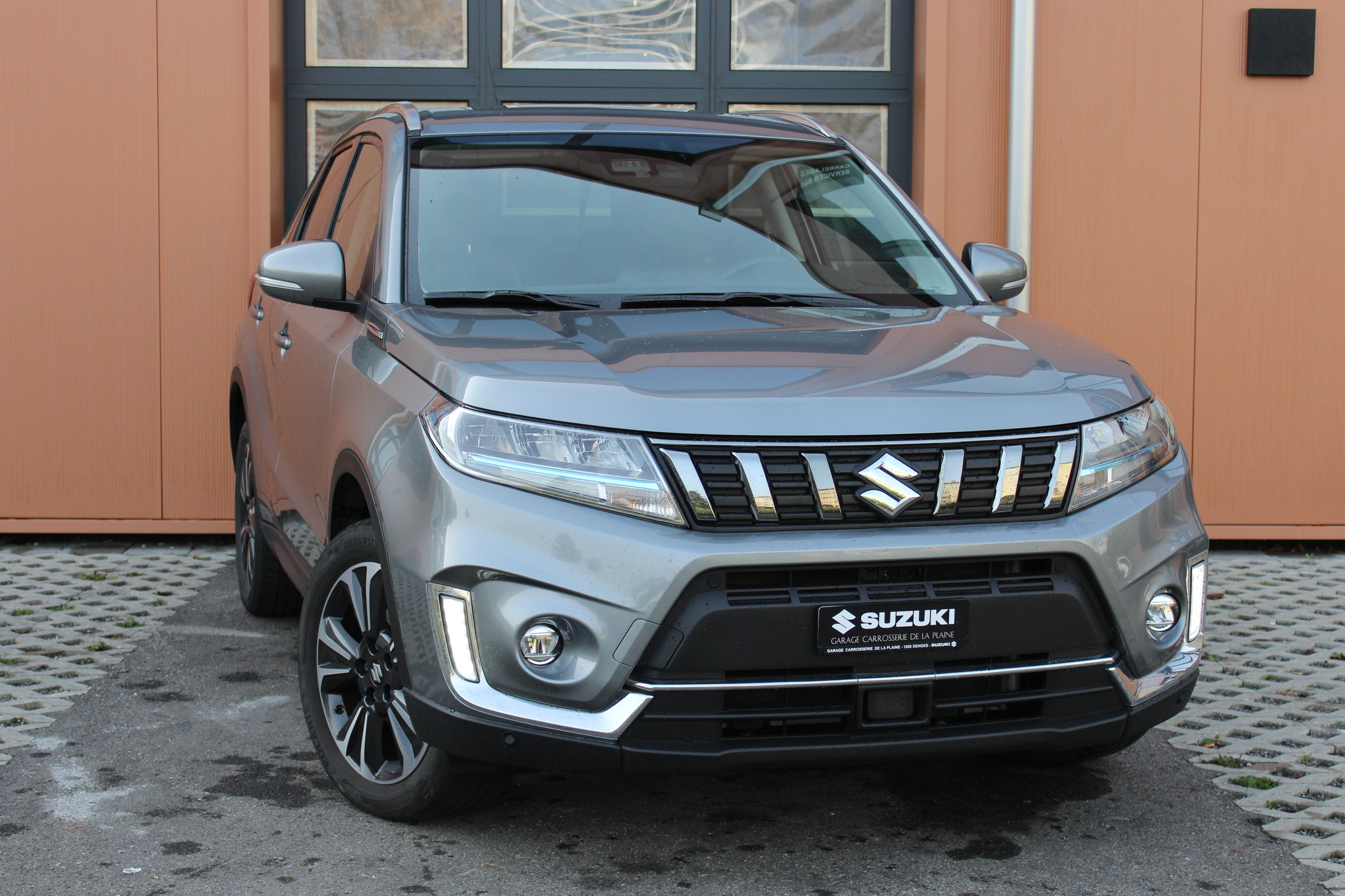 listing desktop thumbnail image 0