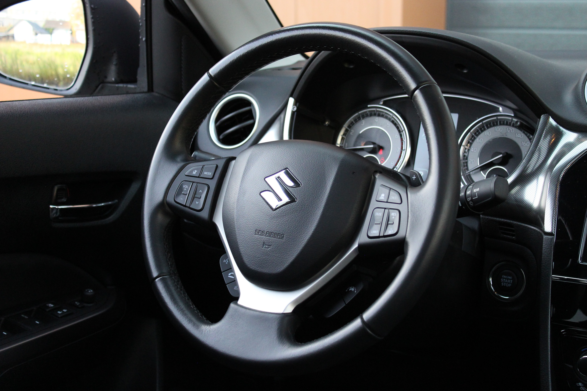 listing desktop thumbnail image 9