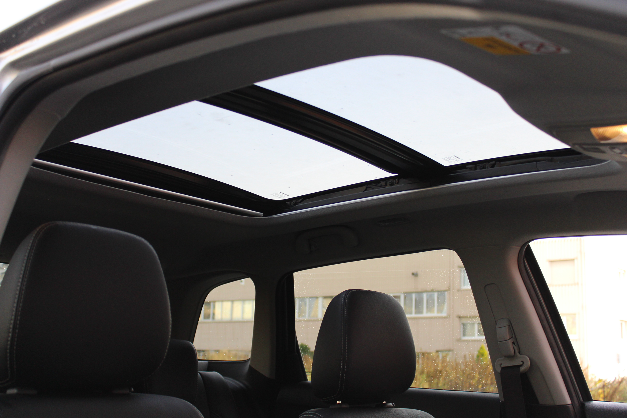 listing desktop thumbnail image 24