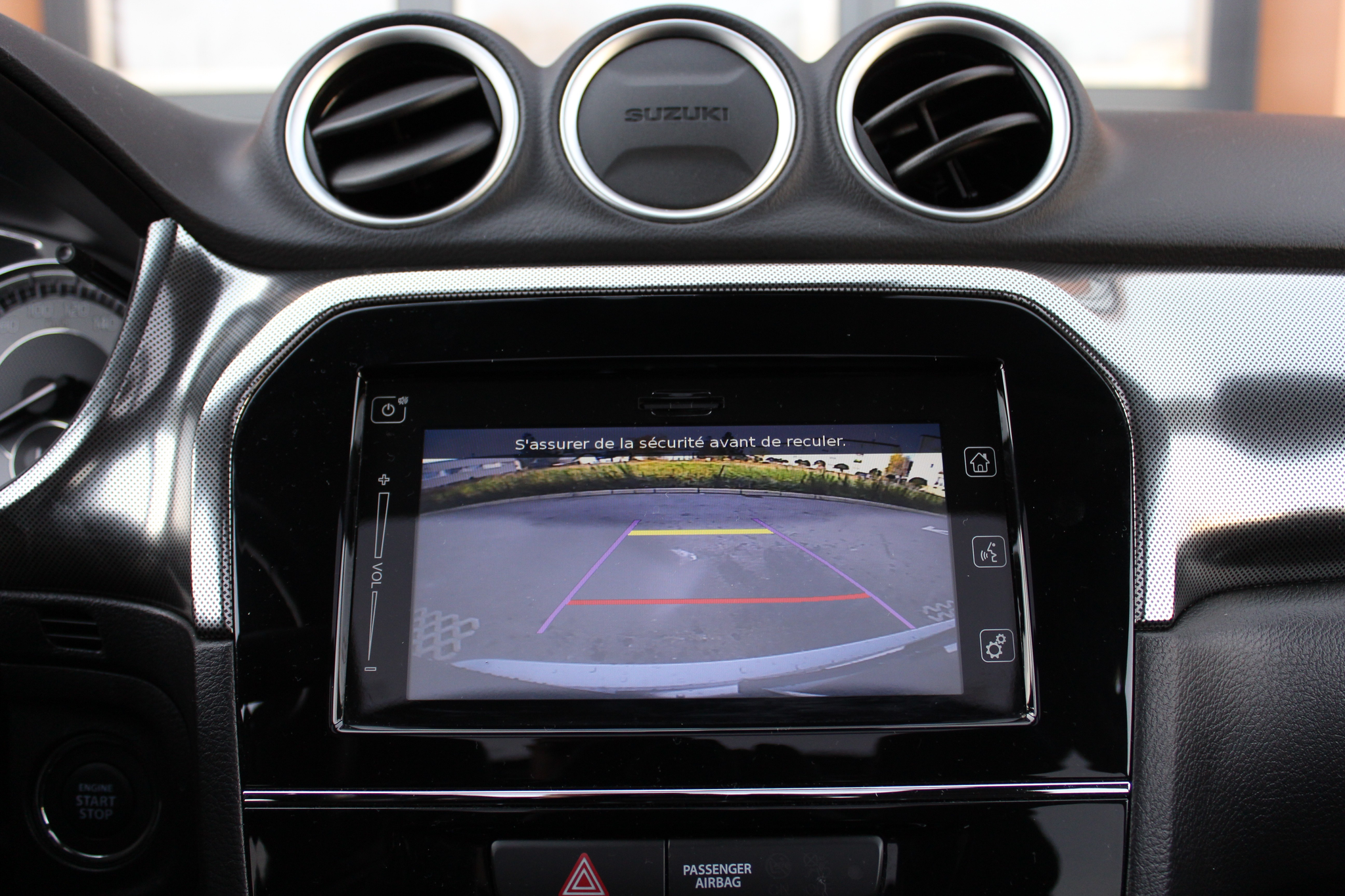 listing desktop thumbnail image 13