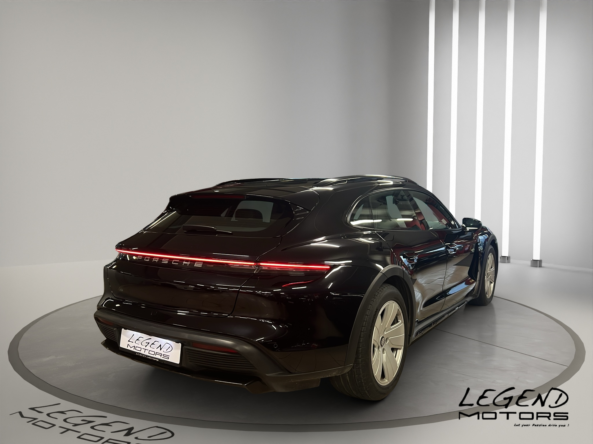 listing desktop thumbnail image 5