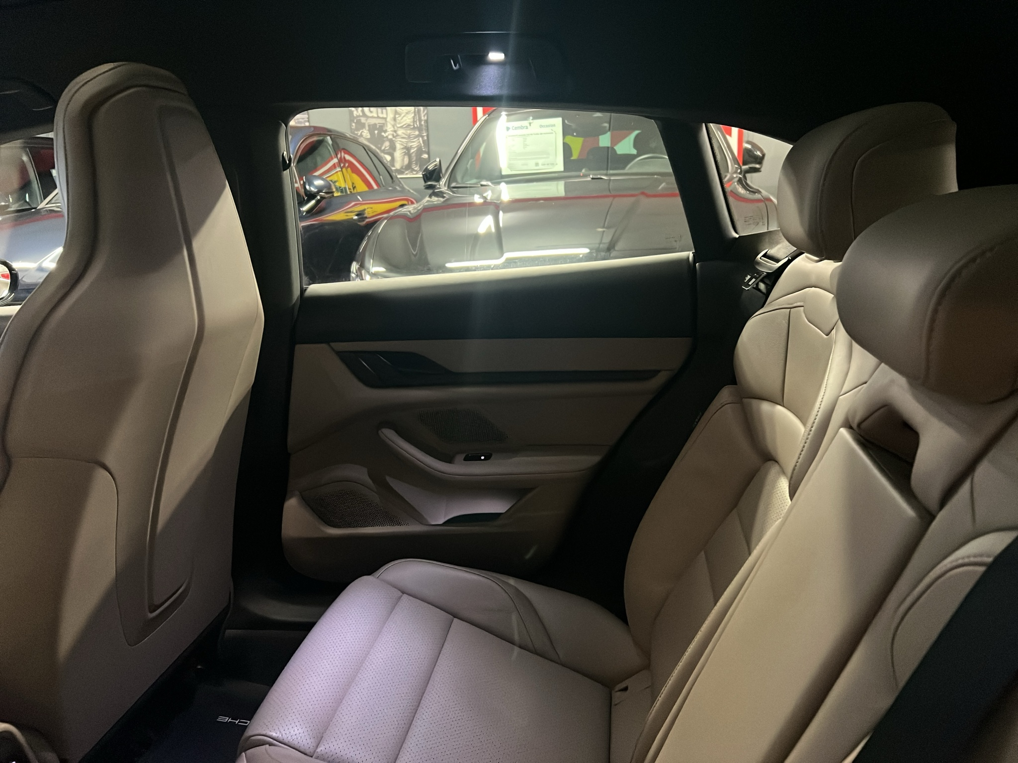 listing desktop thumbnail image 13