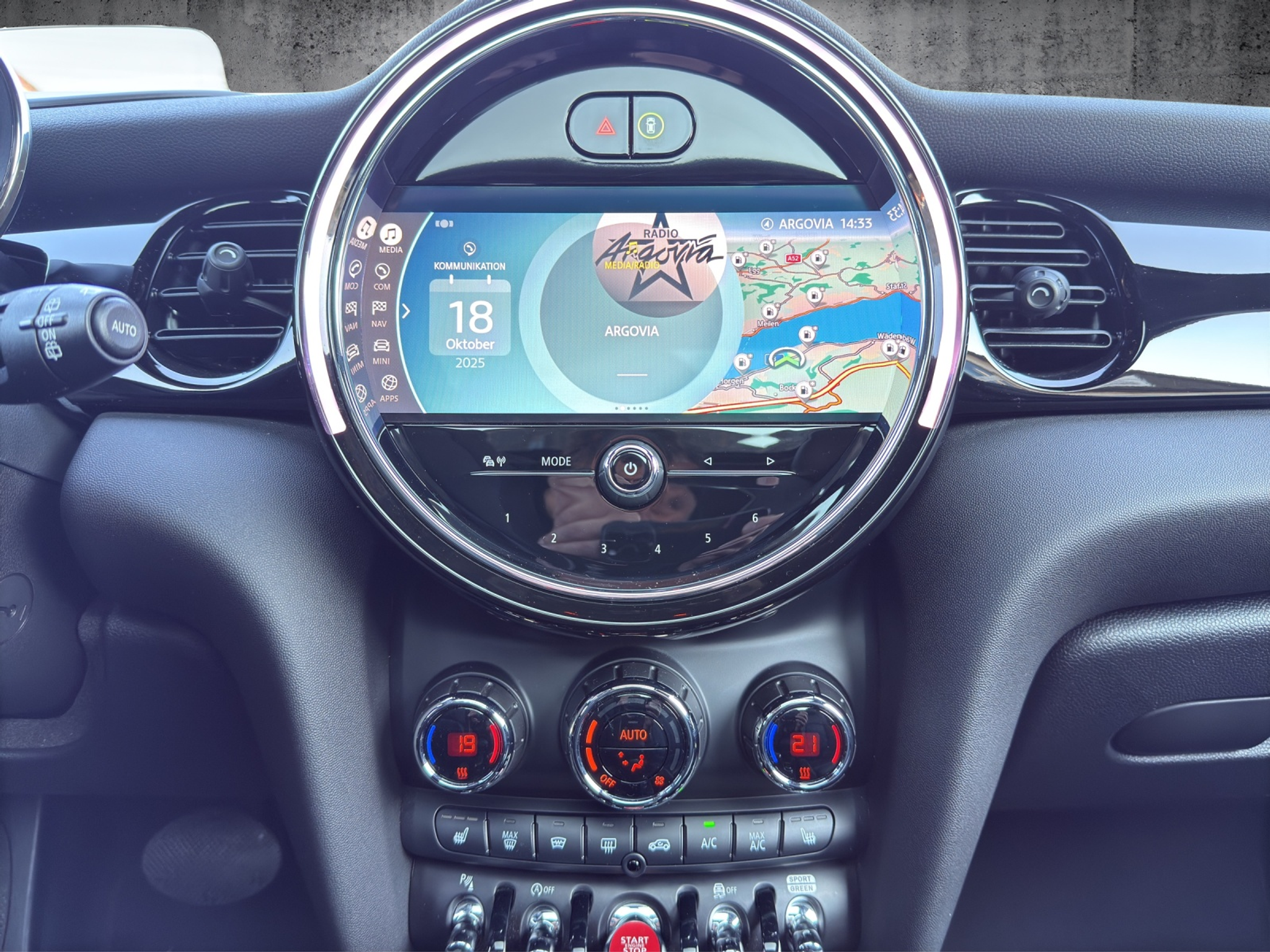 listing desktop thumbnail image 14