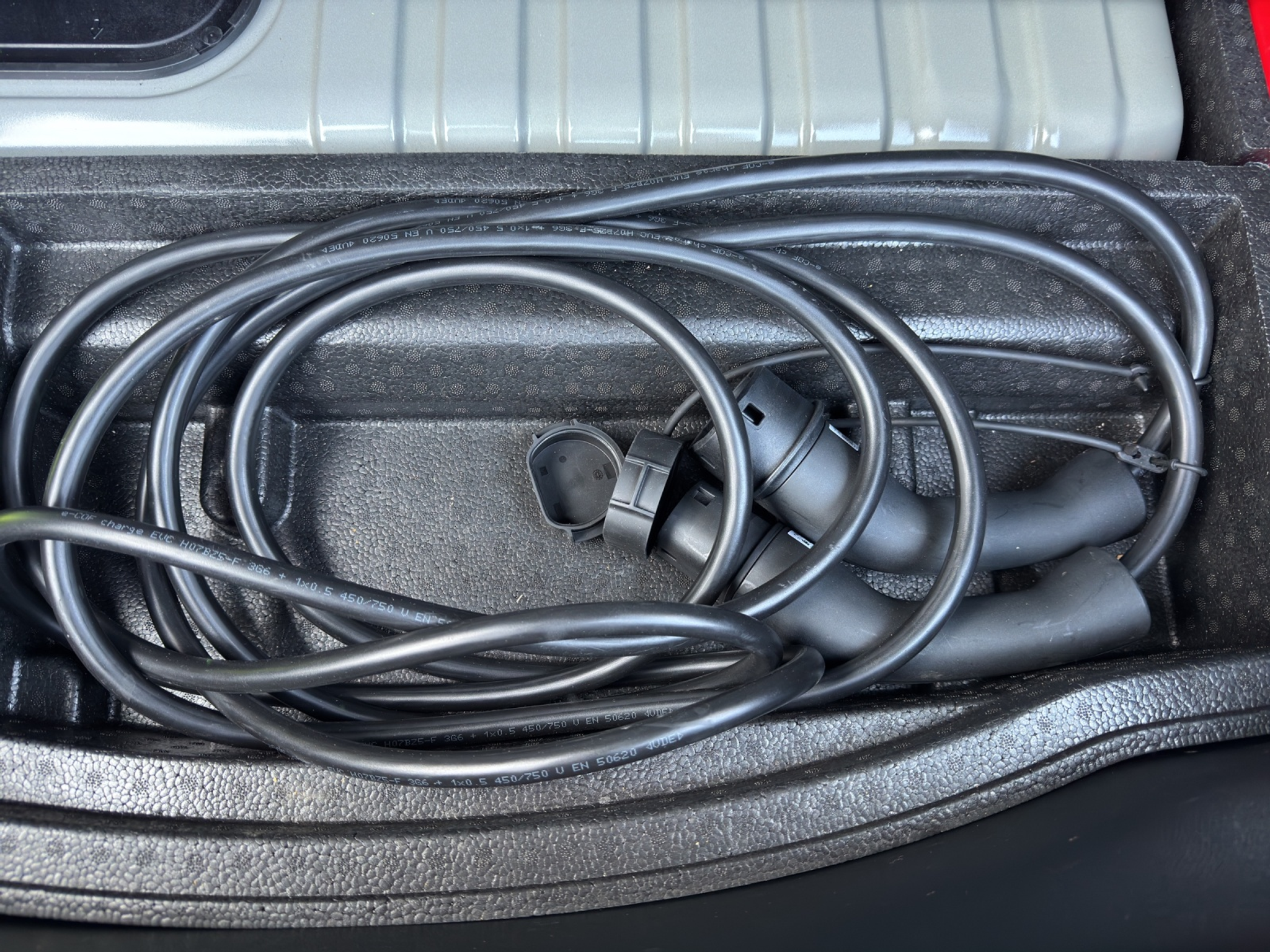 listing desktop thumbnail image 31