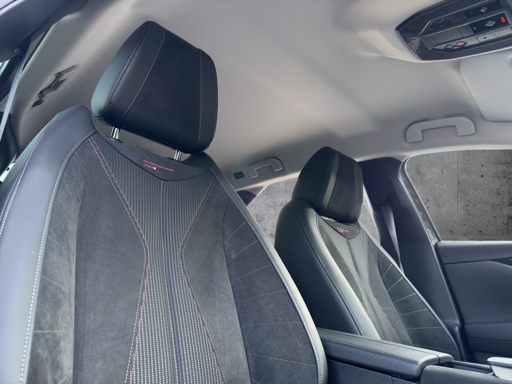 listing desktop thumbnail image 22